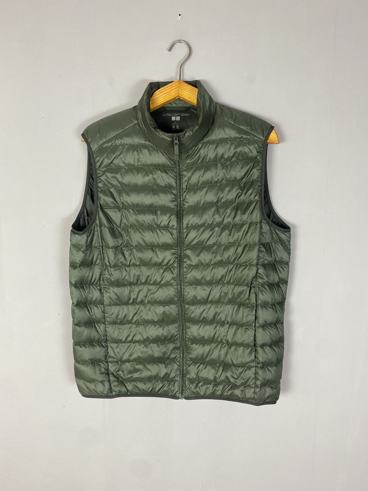 Uniqlo Vintage Uniqlo vest Size US L / EU 52-54 / 3 - 1 Thumbnail