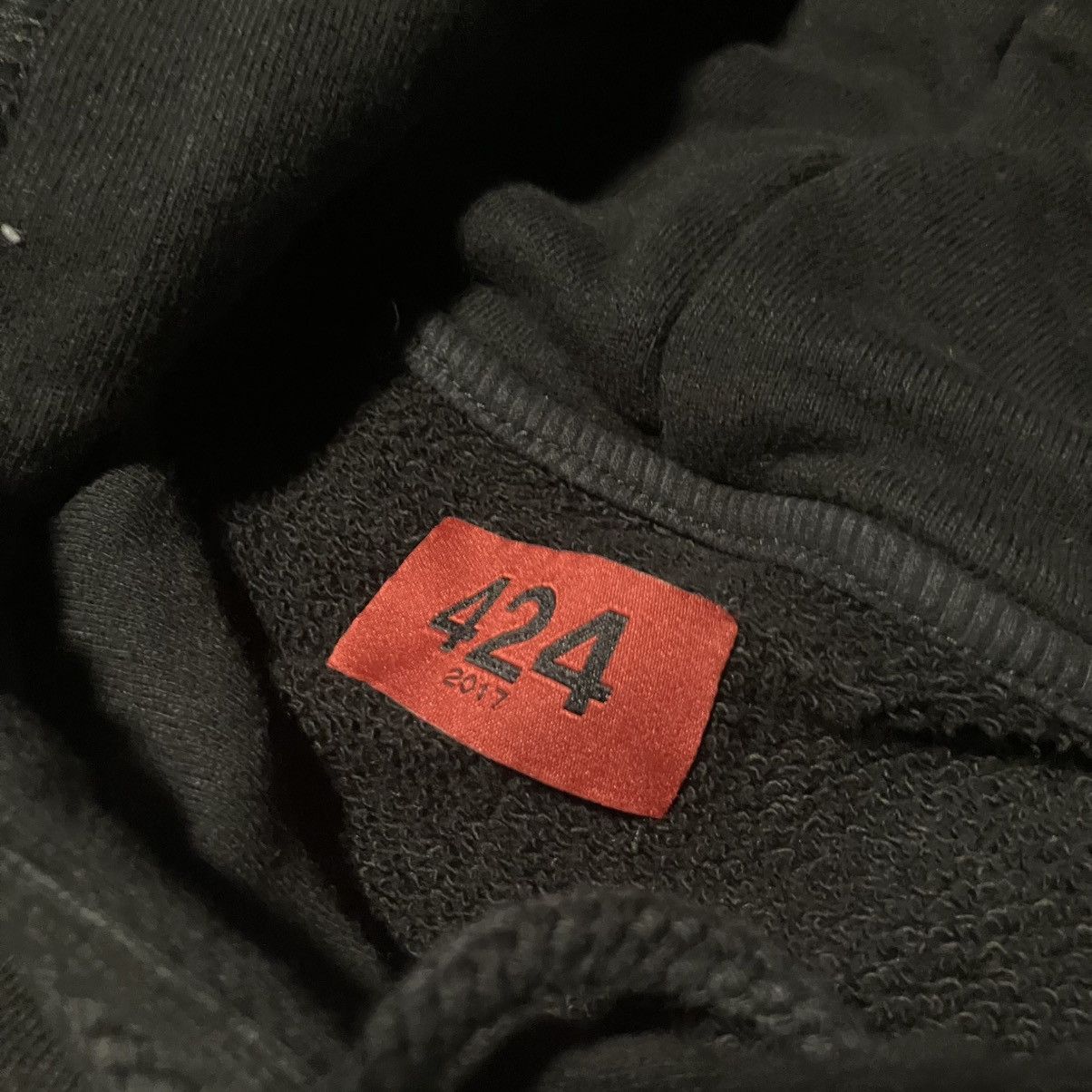 424 424 Paint Card Hoodie SIZE L Size US L / EU 52-54 / 3 - 4 Thumbnail