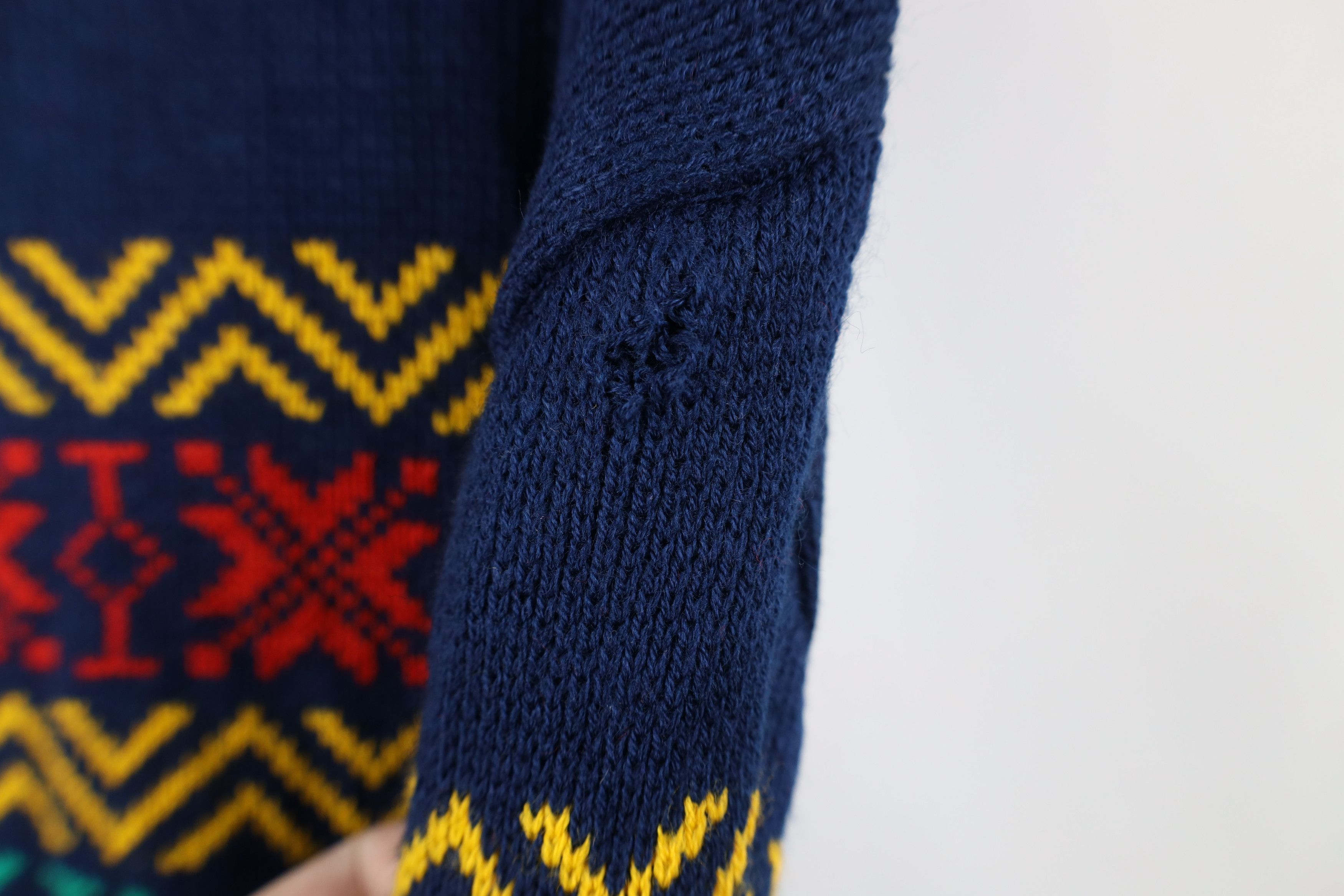 Vintage Vintage 70s Streetwear Fair Isle Snowflake Knit Sweater Size US L / EU 52-54 / 3 - 7 Thumbnail