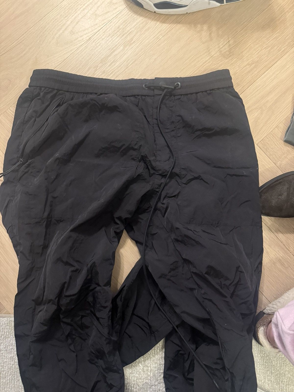 Kith NYLON KITH JOGGERS SZ LARGE Size US 40 / EU 56 - 2 Thumbnail