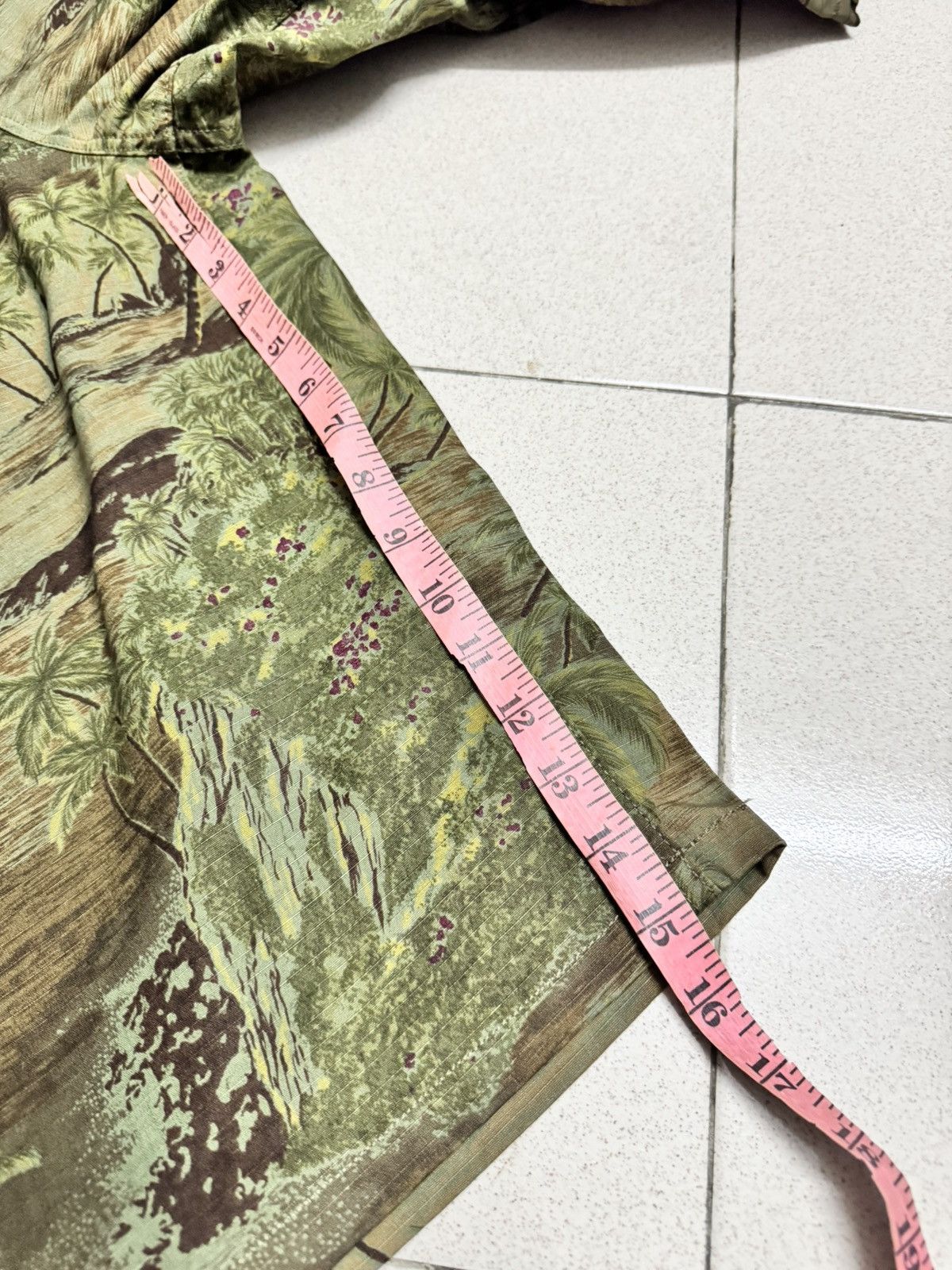 A.P.C. APC FULLPRINT HAWAII SHORTS PANTS Size US 33 - 7 Thumbnail