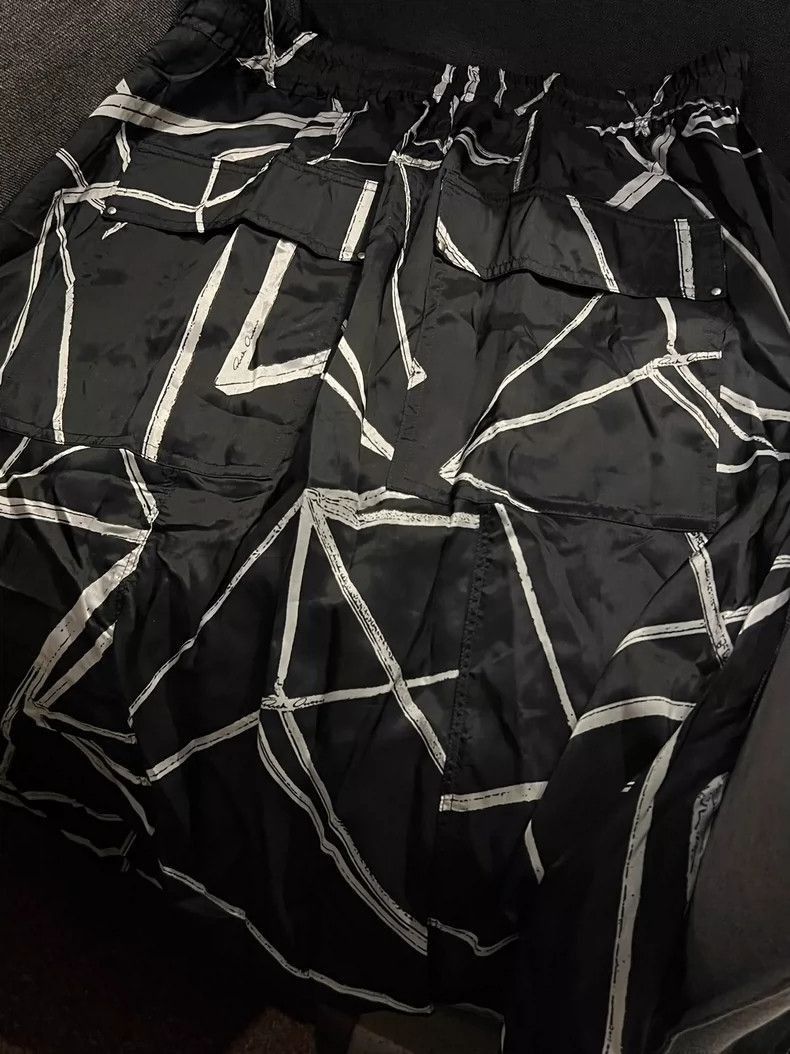Rick Owens Black Geometric Print Shorts by Rick Owens-2506 Size US 44 / EU 60 - 7 Thumbnail