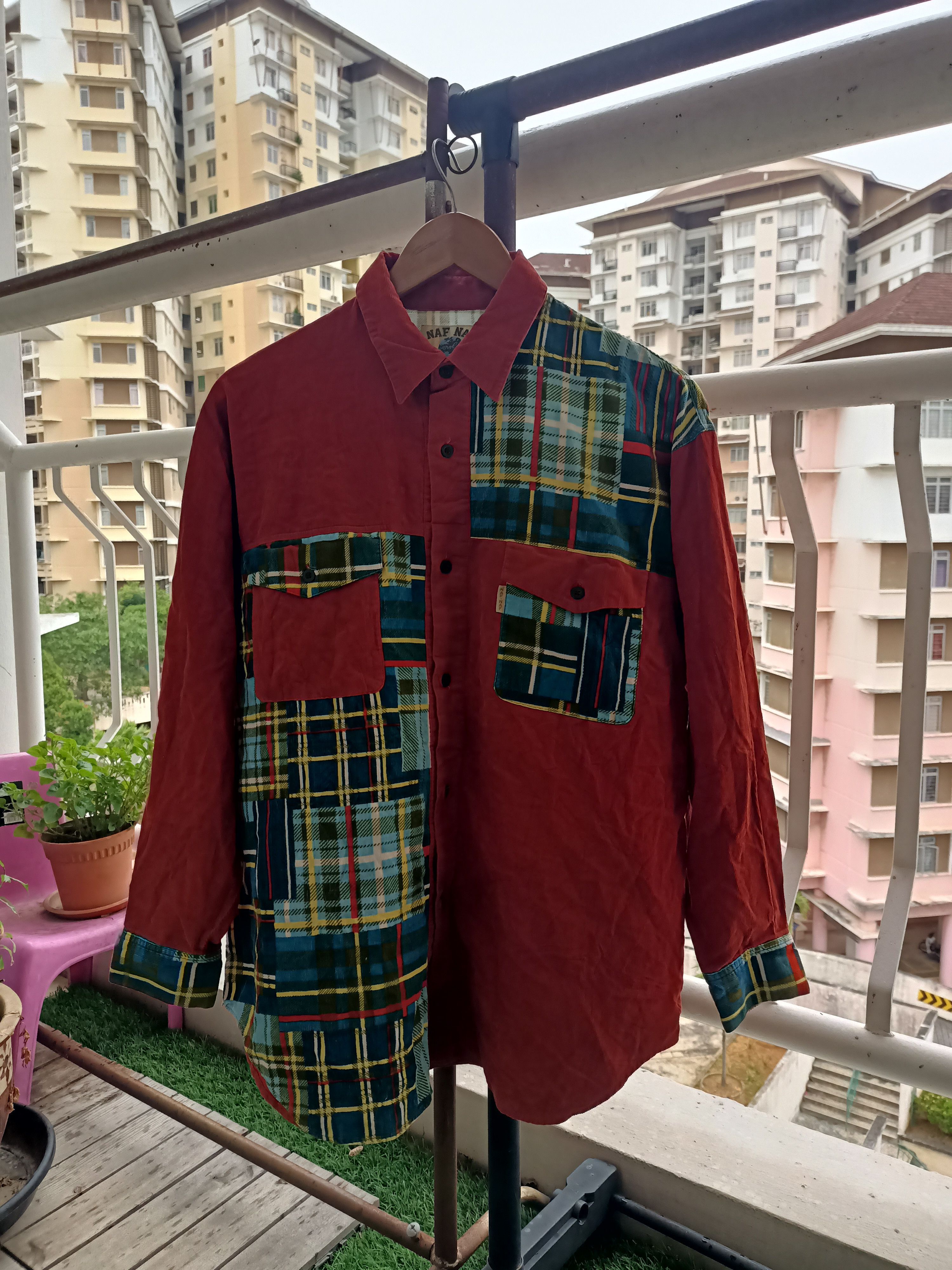 Japanese Brand Naf Naf double pockets coudoroy shirt Size US L / EU 52-54 / 3 - 1 Thumbnail