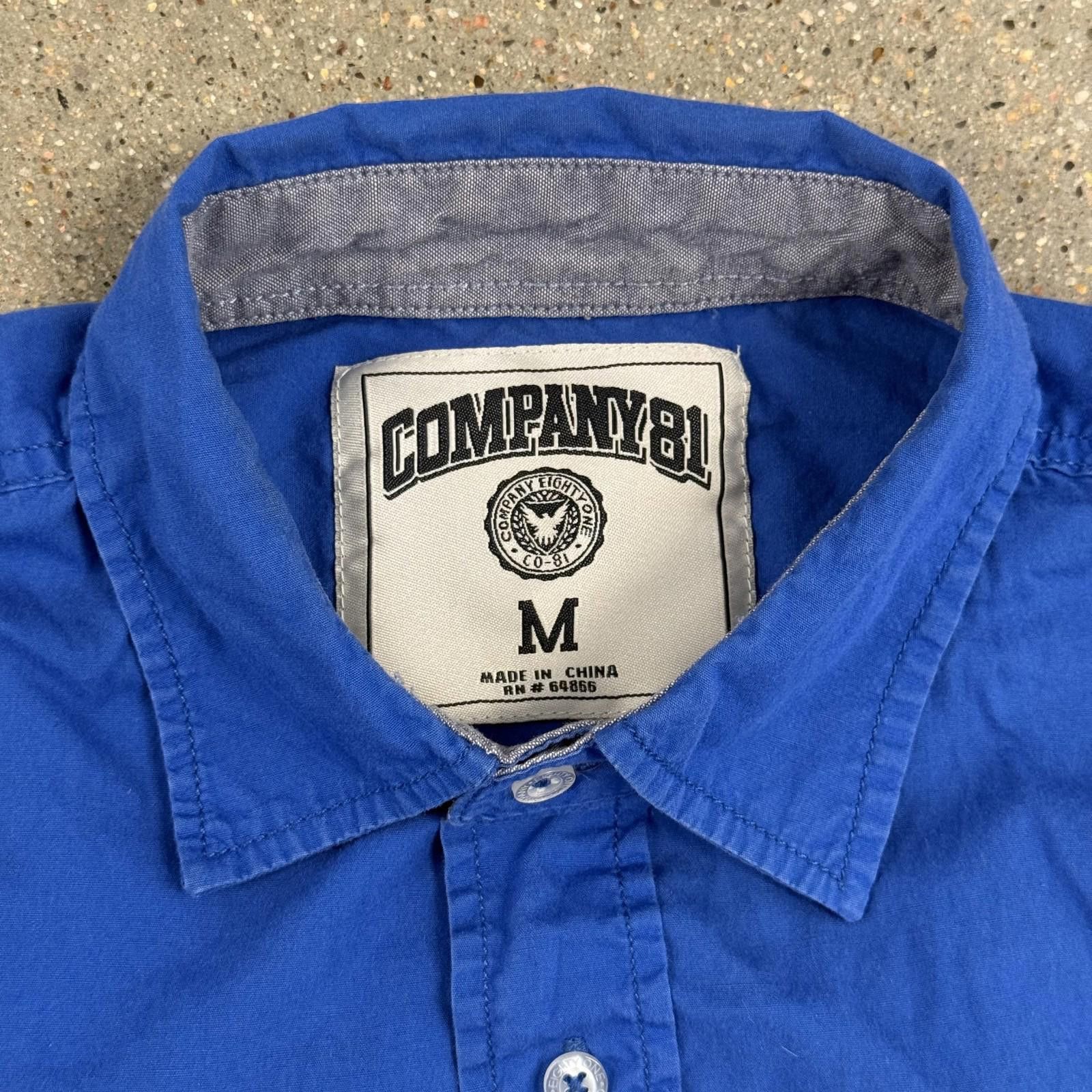 Company 81 Company 81 Shirt Mens M Blue Short Sleeve Button Up Pockets Size US M / EU 48-50 / 2 - 3 Thumbnail