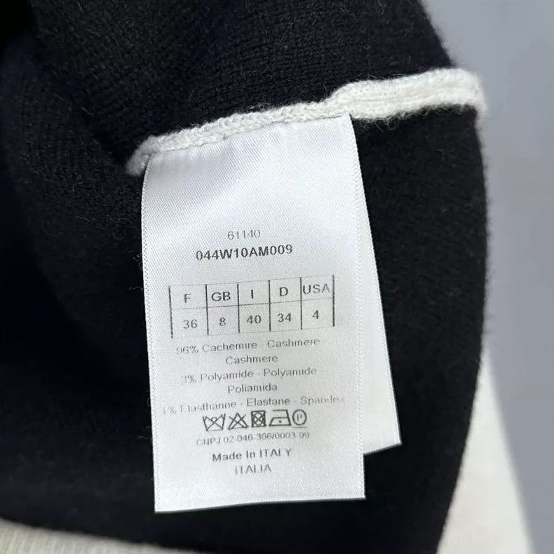 Dior Dior Beige cashmere knitted cardigan jacket 2503-Nextarrow Size XS / US 0-2 / IT 36-38 - 6 Thumbnail