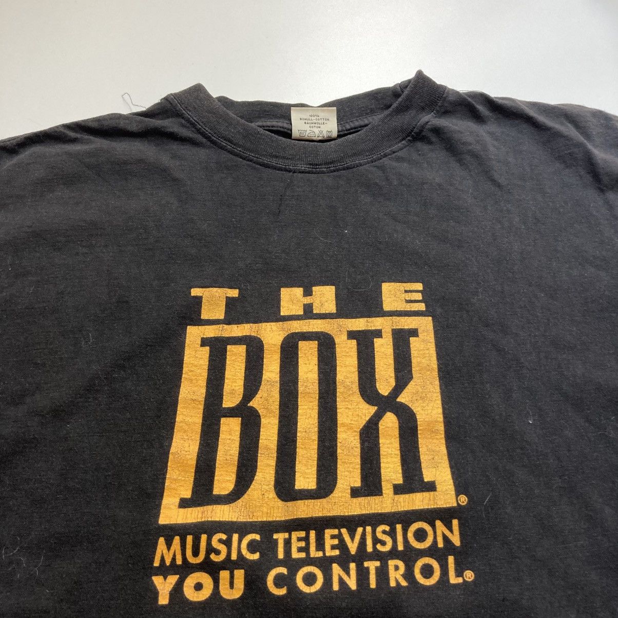 Rap Tees vintage the box music television you control vh1 mtv tee Size US L / EU 52-54 / 3 - 2 Thumbnail
