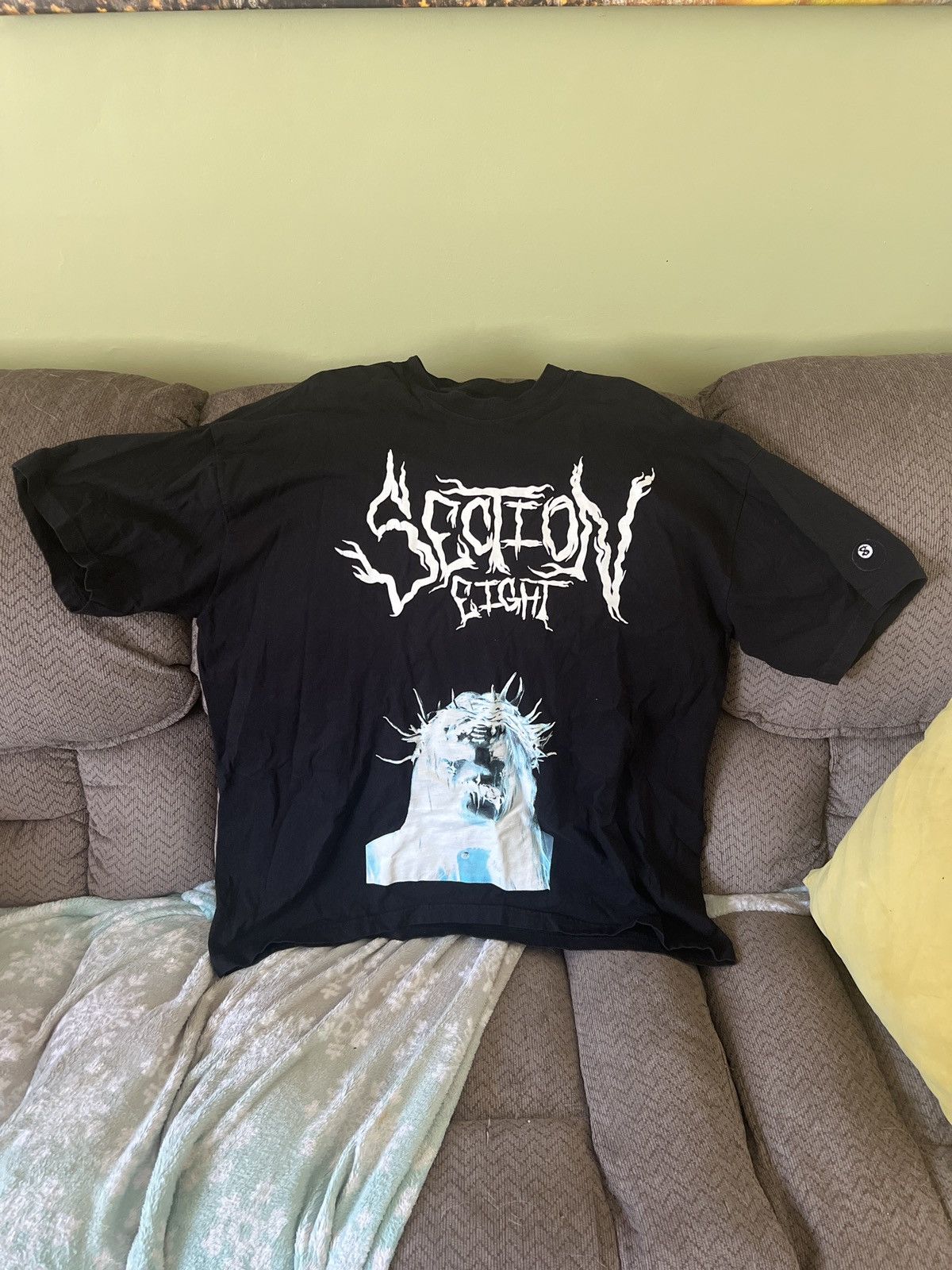 Section 8 Section Eight Crown Of Thorns Tee Size US XXL / EU 58 / 5 - 1 Thumbnail