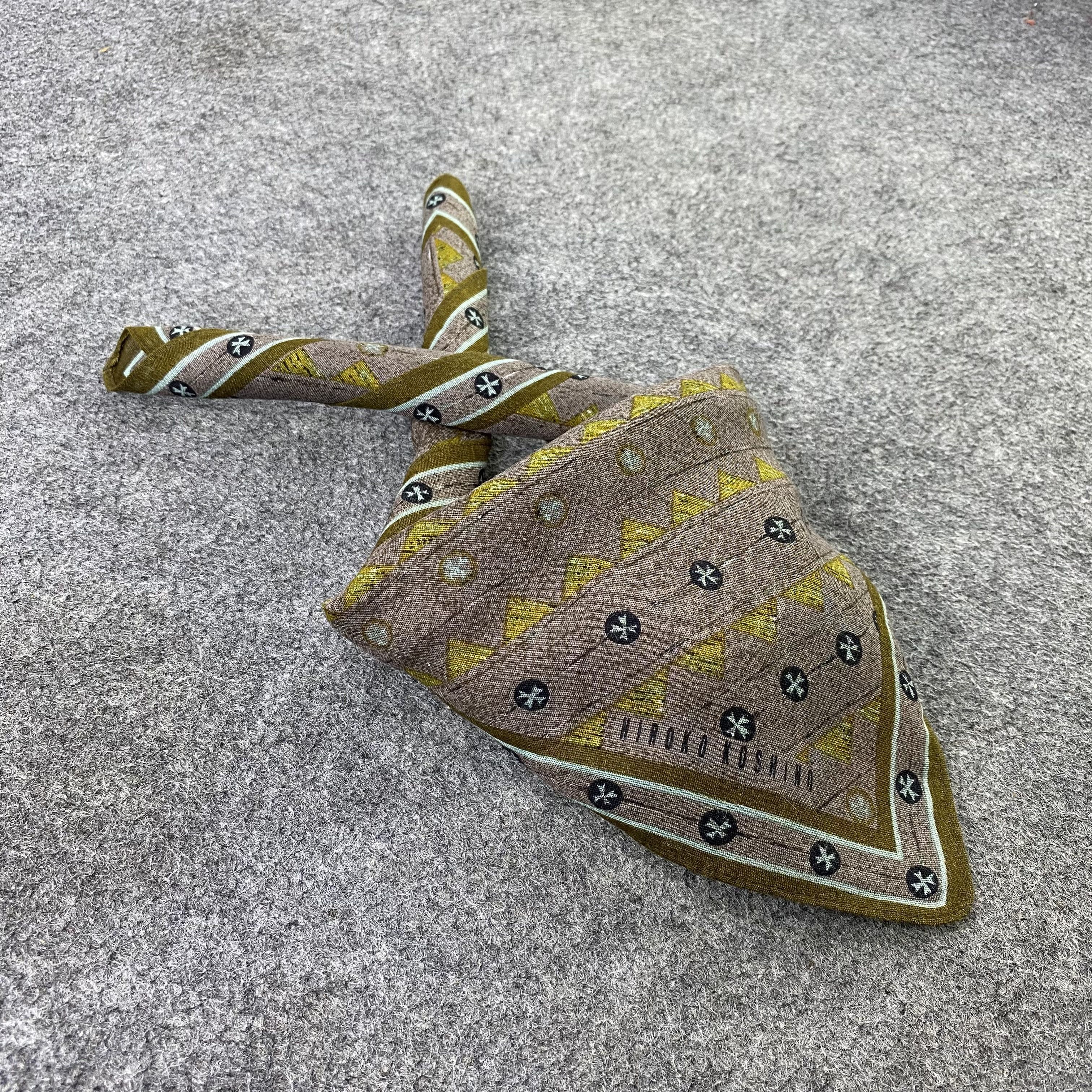 Hiroko Koshino Homme Hiroko Koshino Handkerchief / Bandana / Neckerchief -B637 Size ONE SIZE - 1 Thumbnail