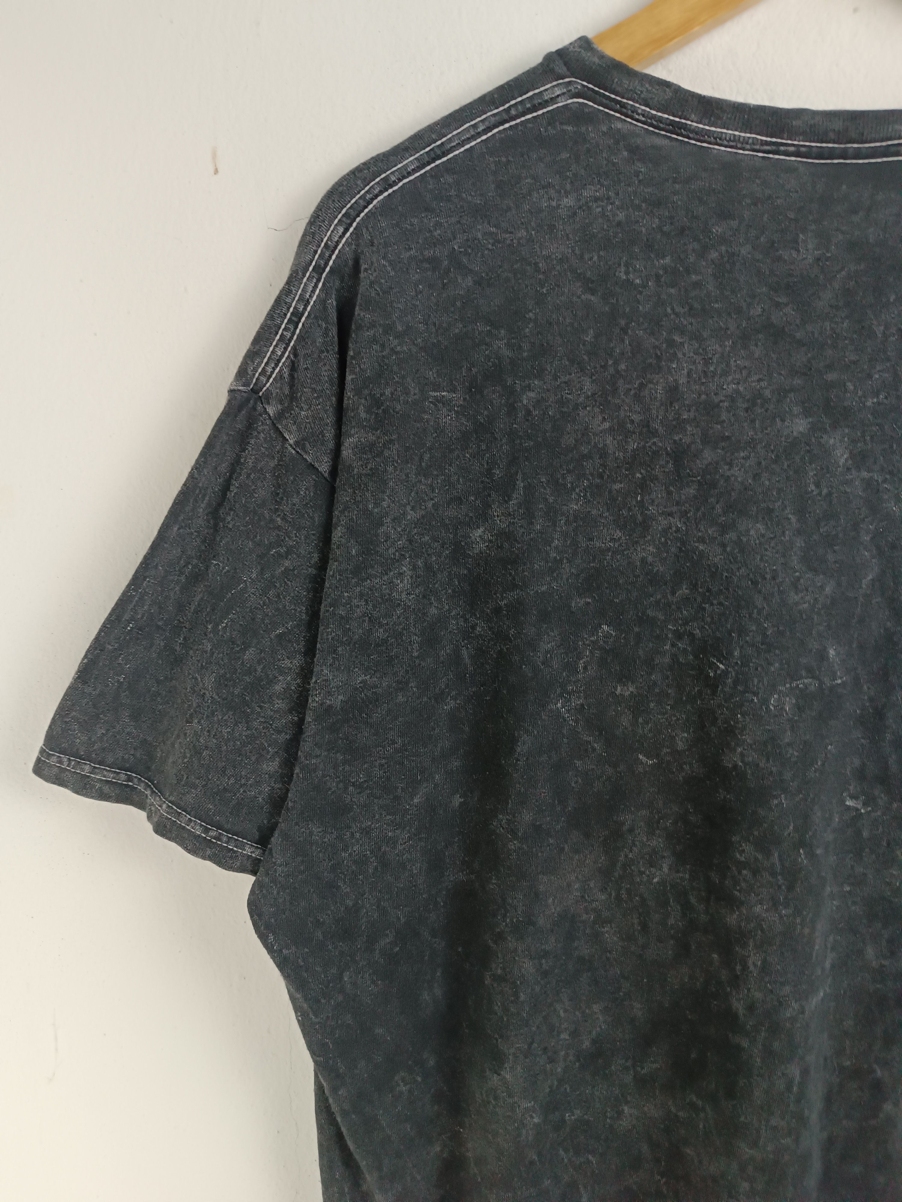 Anime VINTAGE HATSUNE MIKU VOCALOID WAIFU CUTE CV01 FADED TEE Size US L / EU 52-54 / 3 - 12 Thumbnail
