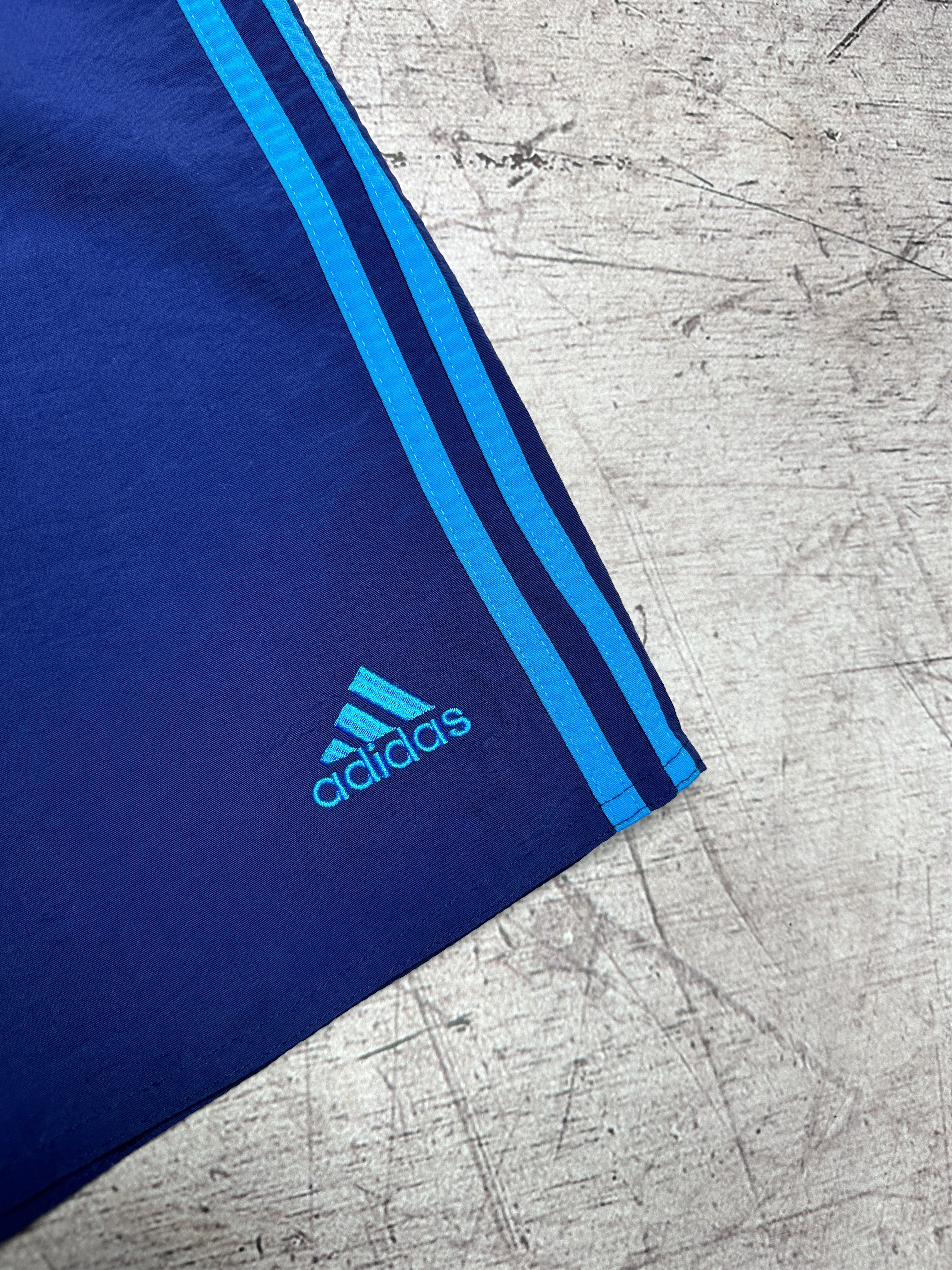 Adidas Adidas Vintage Mens Nylon Swimming Shorts Size US 30 / EU 46 - 3 Thumbnail