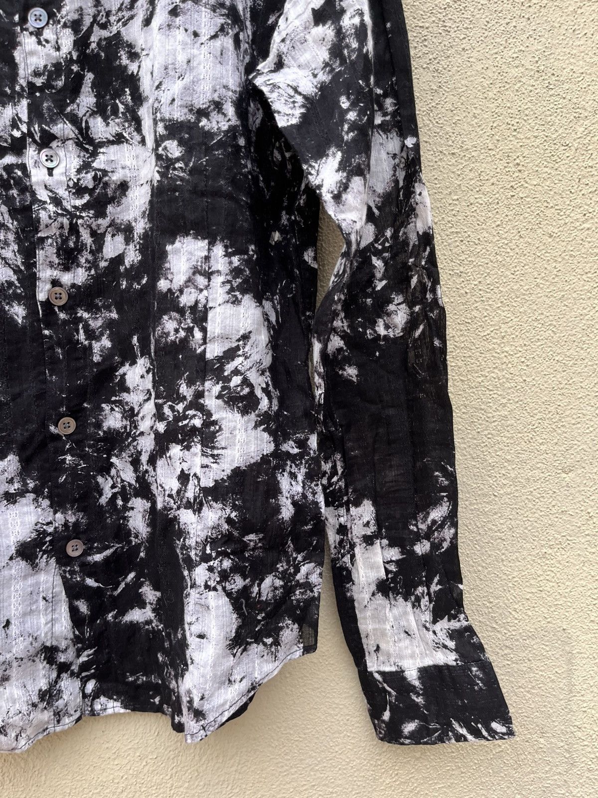 Tornado Mart Black & white tie dye button up Size US M / EU 48-50 / 2 - 5 Thumbnail