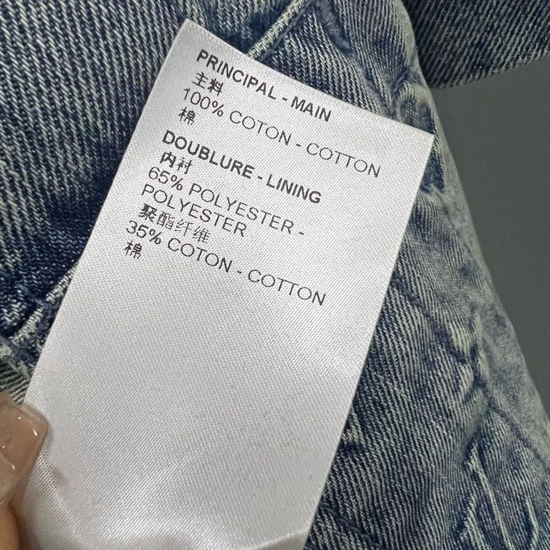 Louis Vuitton Louis Vuitton Blue brand logo embossed denim shirt 2501-Nex Size US S / EU 44-46 / 1 - 6 Thumbnail
