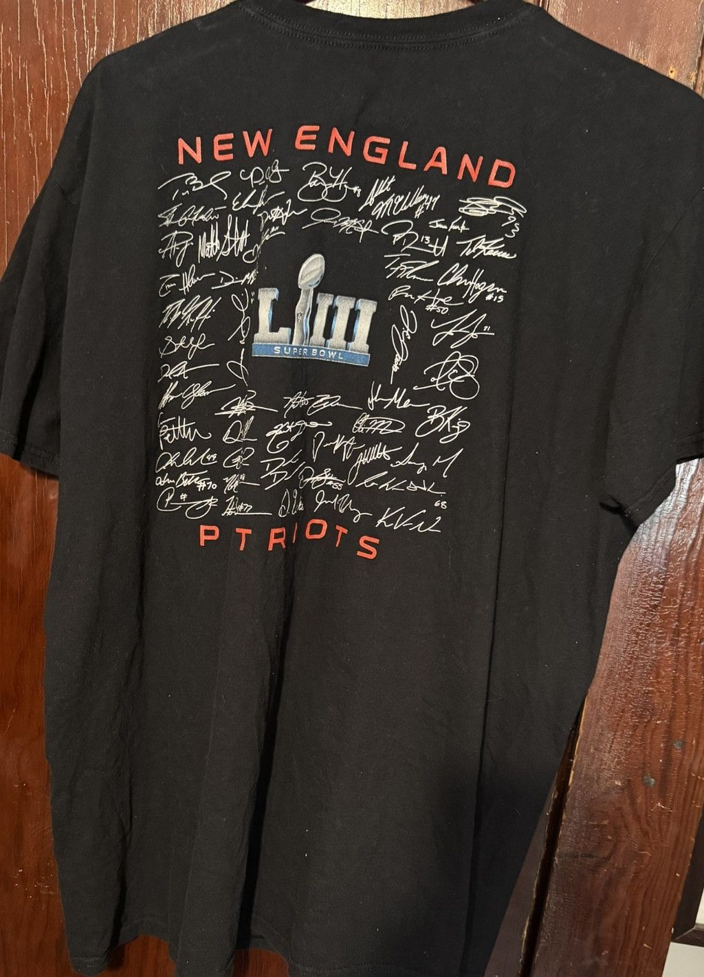 NFL New England Patriots Fanatics Super Bowl LIII Champions Men' Size US XL / EU 56 / 4 - 2 Thumbnail