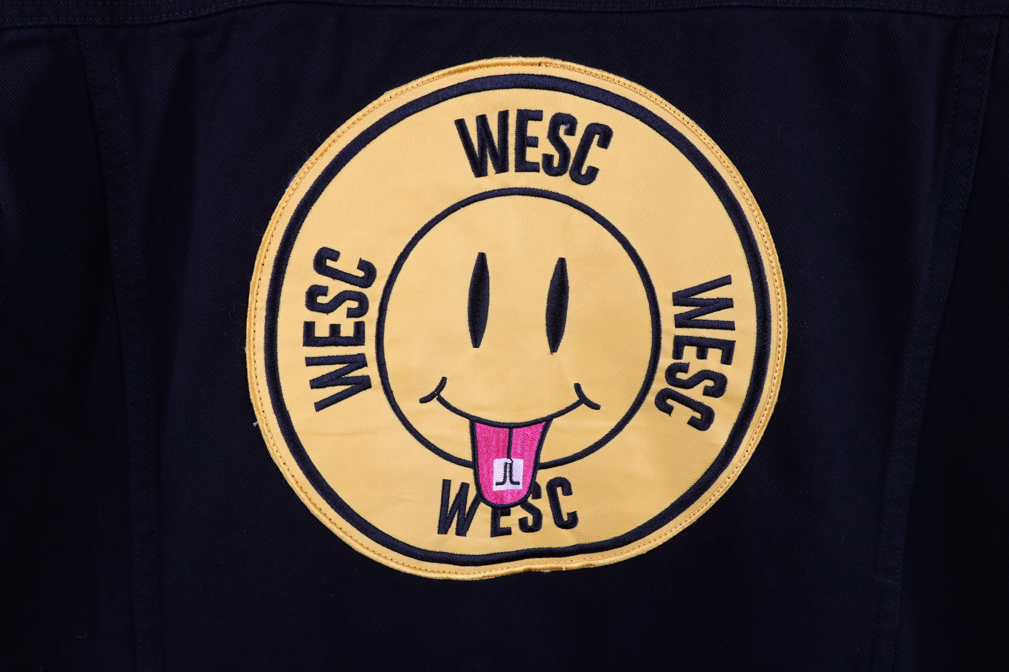 WeSC WESC Streetwear Happiness Smiley Face Denim Trucker Jacket Size US L / EU 52-54 / 3 - 12 Thumbnail
