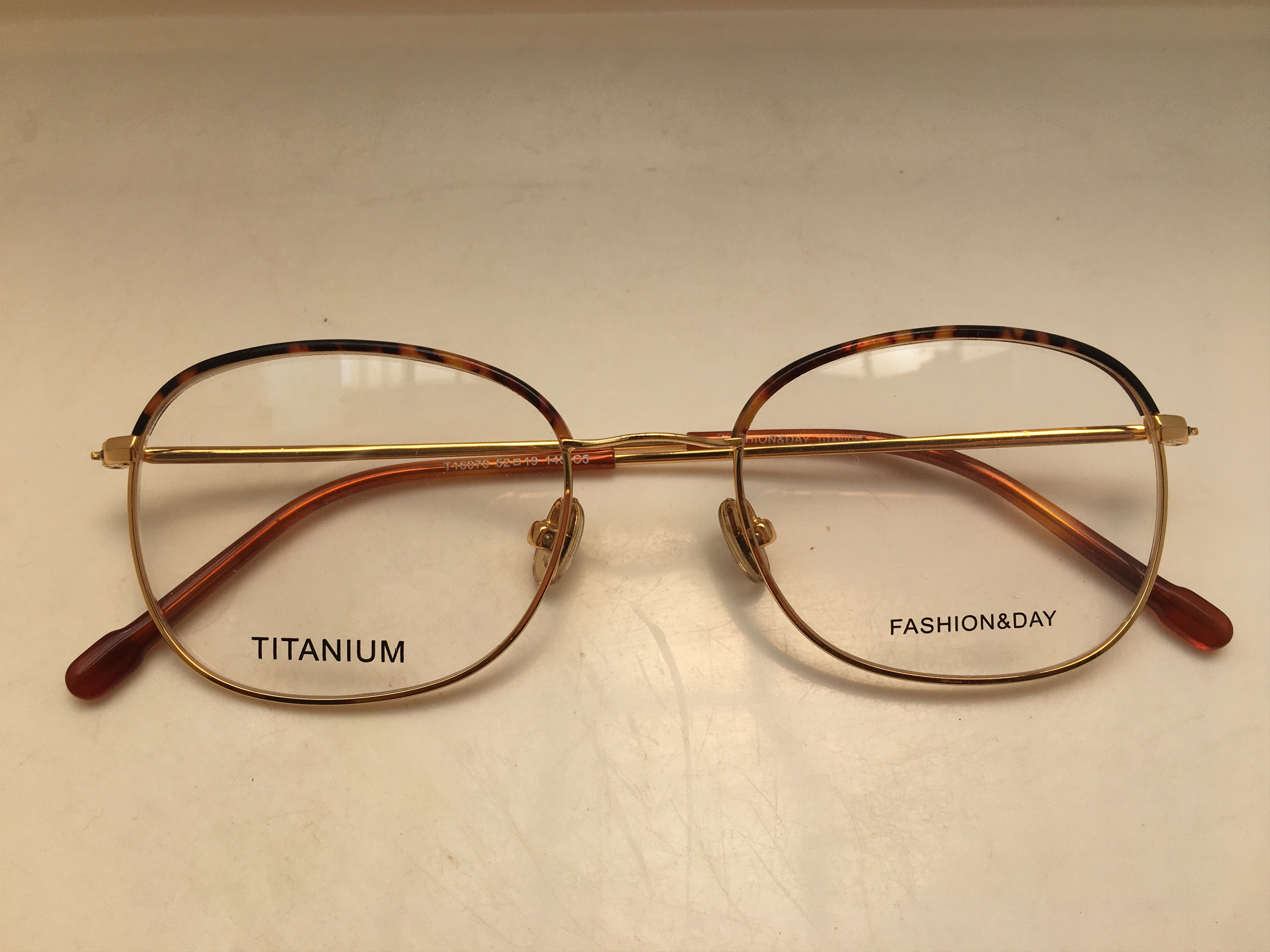 Other Gold Titanium With Tortoise Rim RX Eyeglasses Frame Size ONE SIZE - 6 Thumbnail