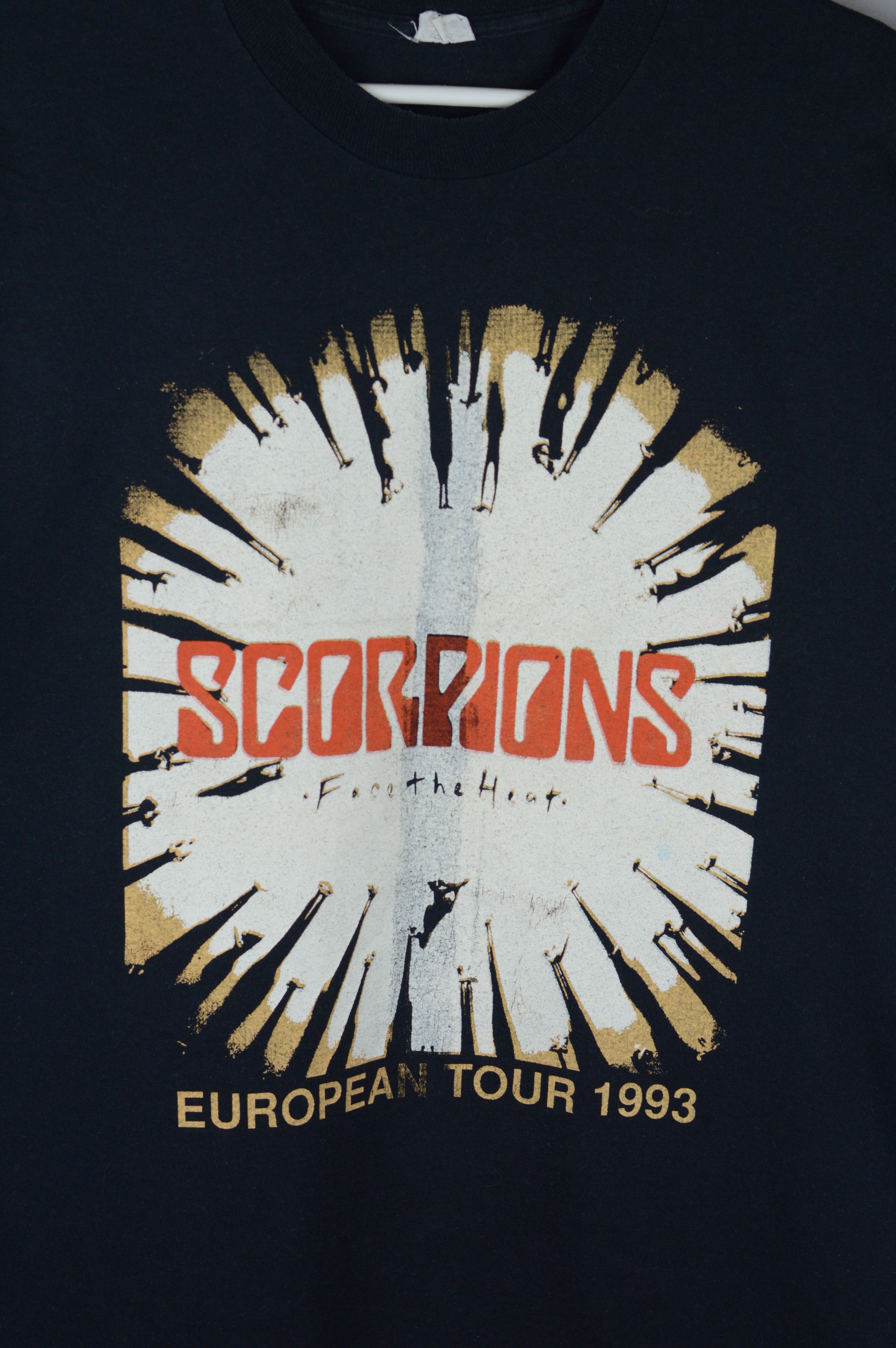 Vintage Vintage Scorpions European Tour 1993 t shirt Size US XL / EU 56 / 4 - 3 Thumbnail
