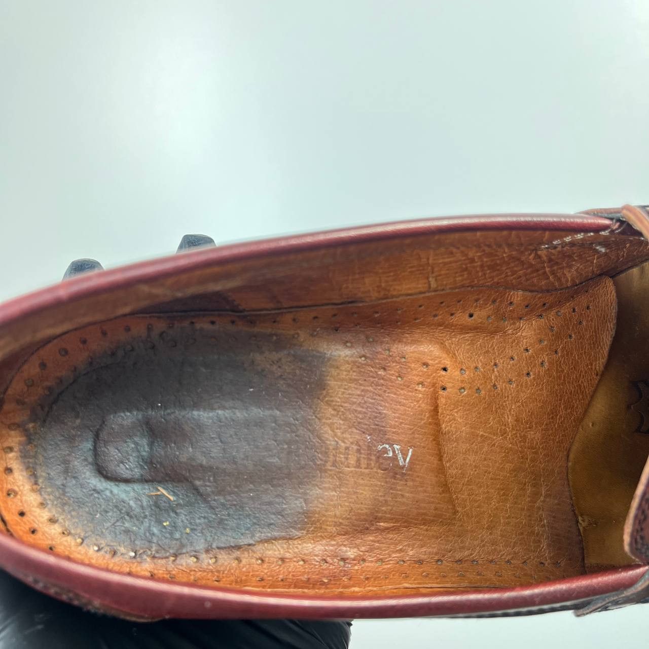 Russell & Bromley Russell And Bromley Tassel Loafers Burgundy Leather 41.5 Size US 7.5 / EU 40-41 - 6 Thumbnail