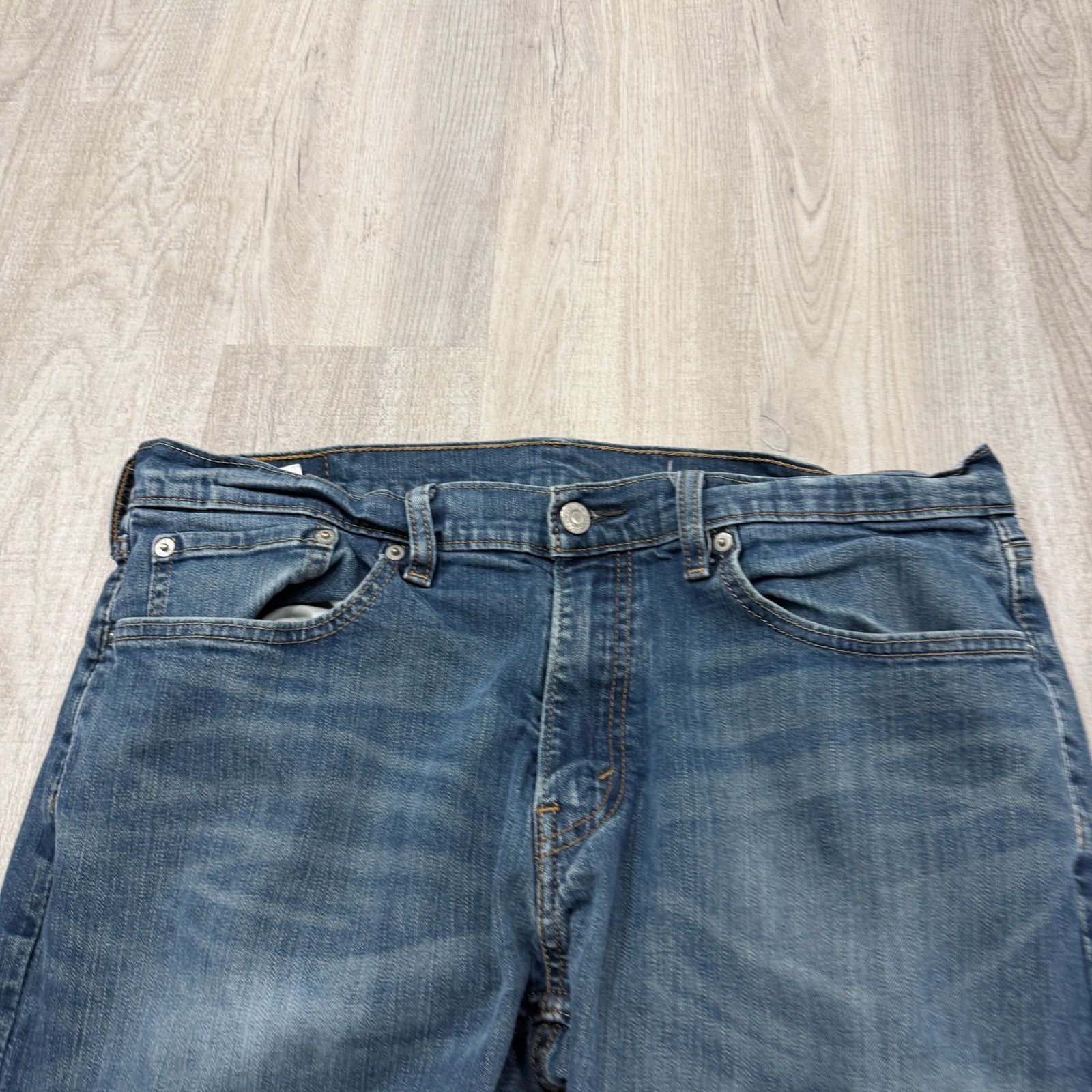 Levi's Levis 559 Relaxed Straight Jeans Men's 34x30 Faded Whiskers Size US 34 / EU 50 - 3 Thumbnail