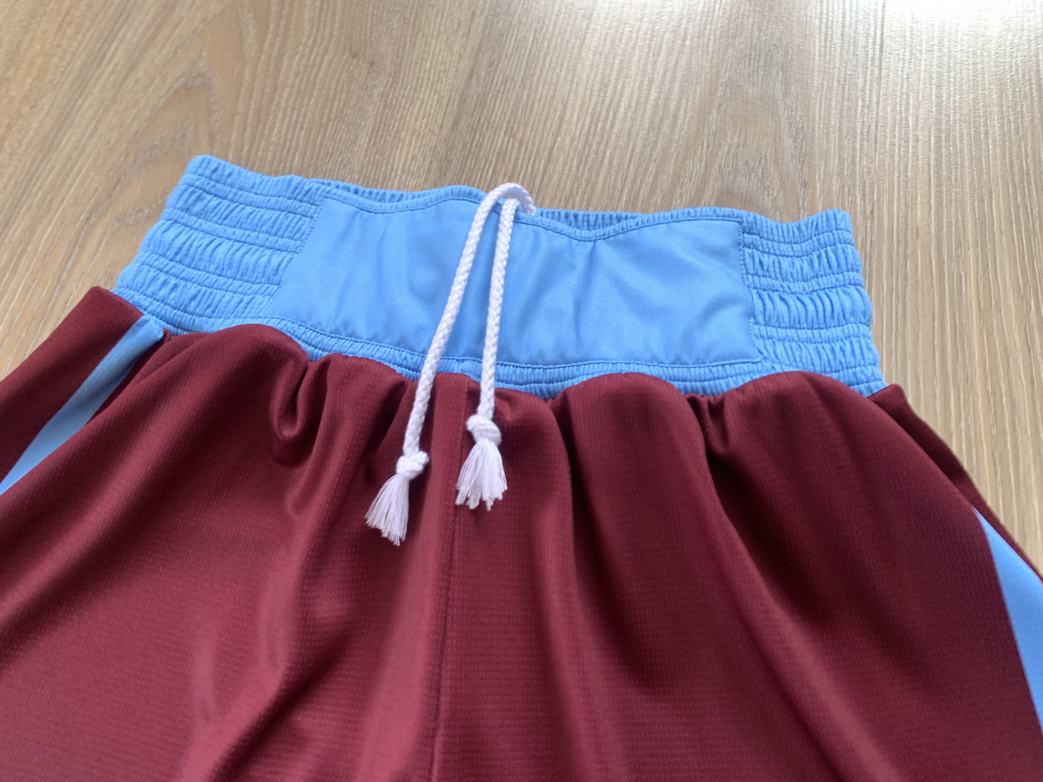Vintage Vintage West Ham Boys Club Training Shorts Size US 26 / EU 42 - 5 Thumbnail