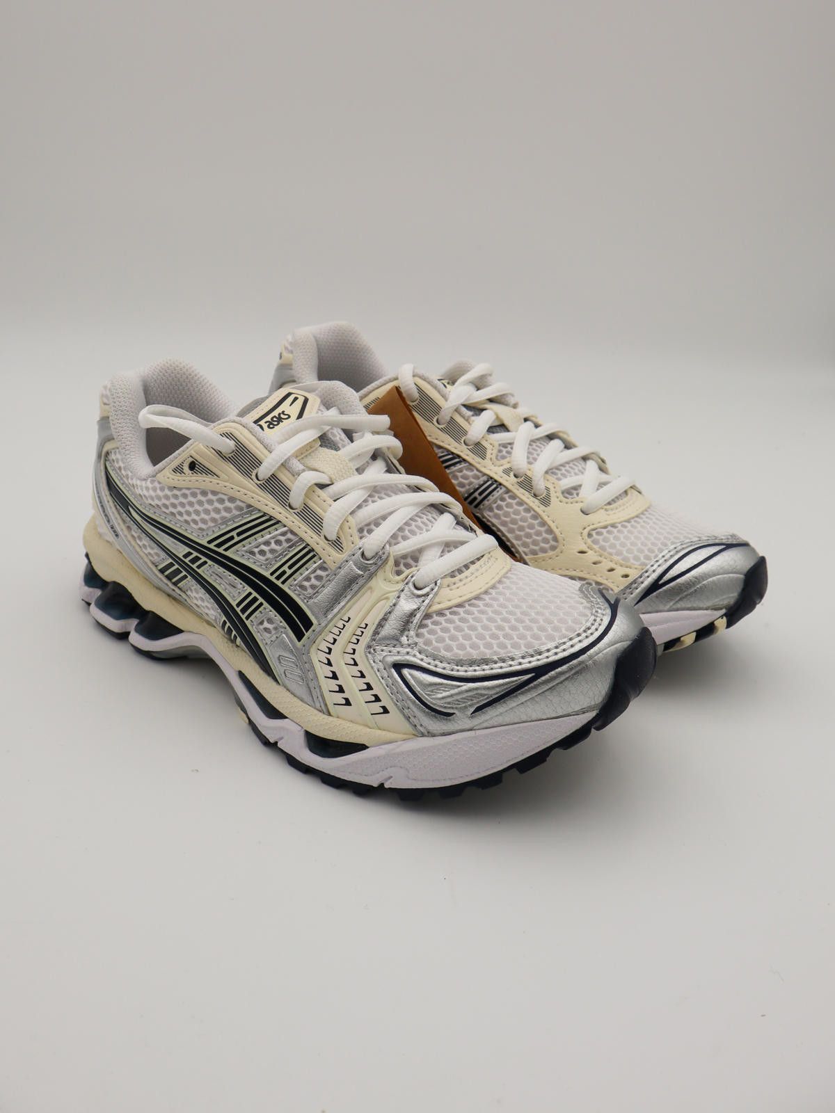 Asics ASICS Gel‑Kayano 14 – 1202A056‑109 – Brand New in Box Size US 6 / IT 36 - 1 Thumbnail
