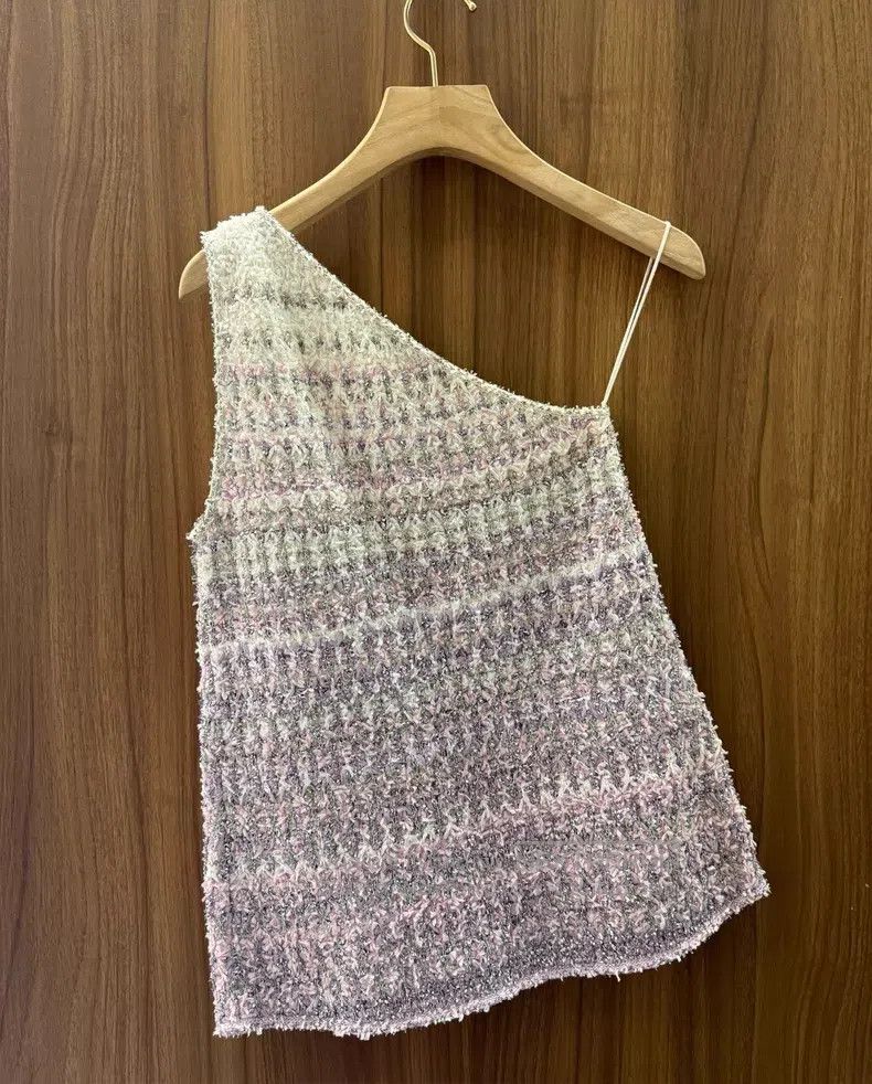 Chanel Chanel Pink slanted shoulder tweed sleeveless Size XS / US 0-2 / IT 36-38 - 4 Thumbnail