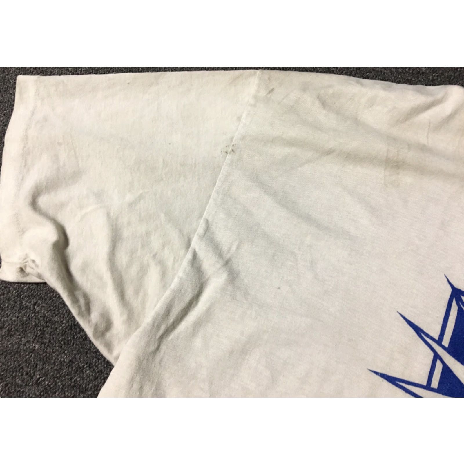 Hanes VINTAGE Quinn Classic Basketball Shirt Mens 2XL White Grunge 90s College USA USA Graphic Distressed 90s Basketball Shirt Size US XXL / EU 58 / 5 - 7 Thumbnail