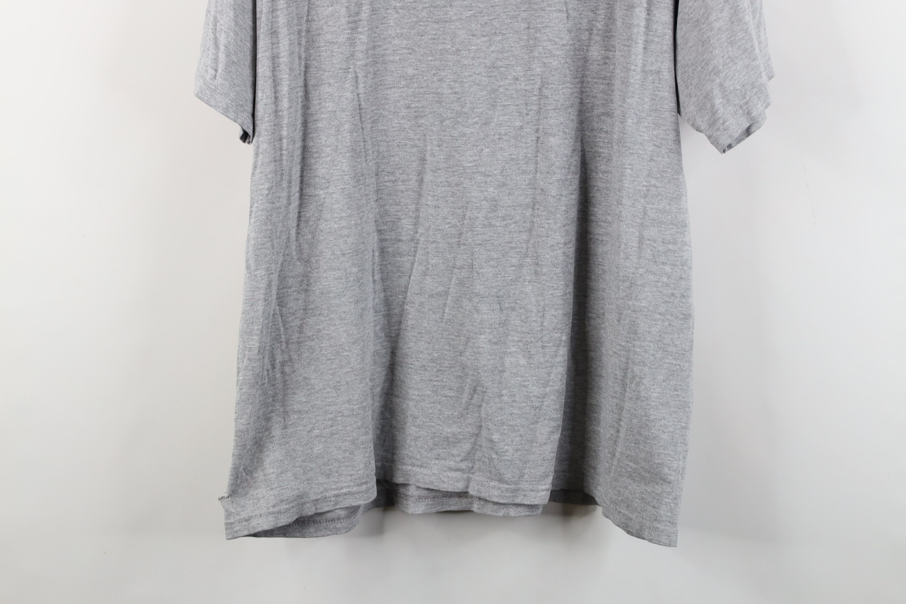 Nike Vintage Nike Center Swoosh University of Minnesota T-Shirt Size US L / EU 52-54 / 3 - 14 Thumbnail
