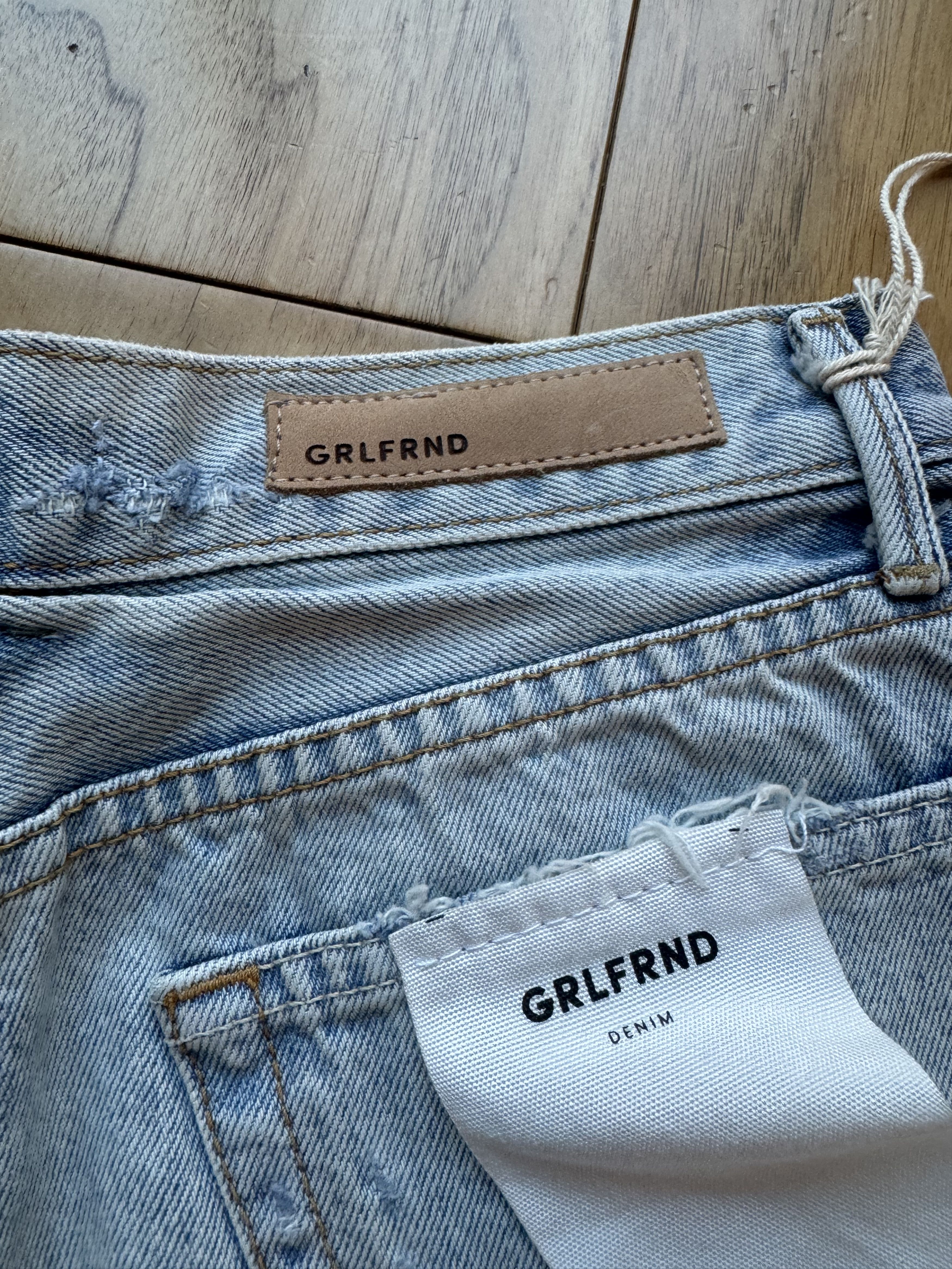 GRLFRND Grlfriend Denim Shorts New With Tags Size 24" / US 00 / IT 34 - 4 Thumbnail