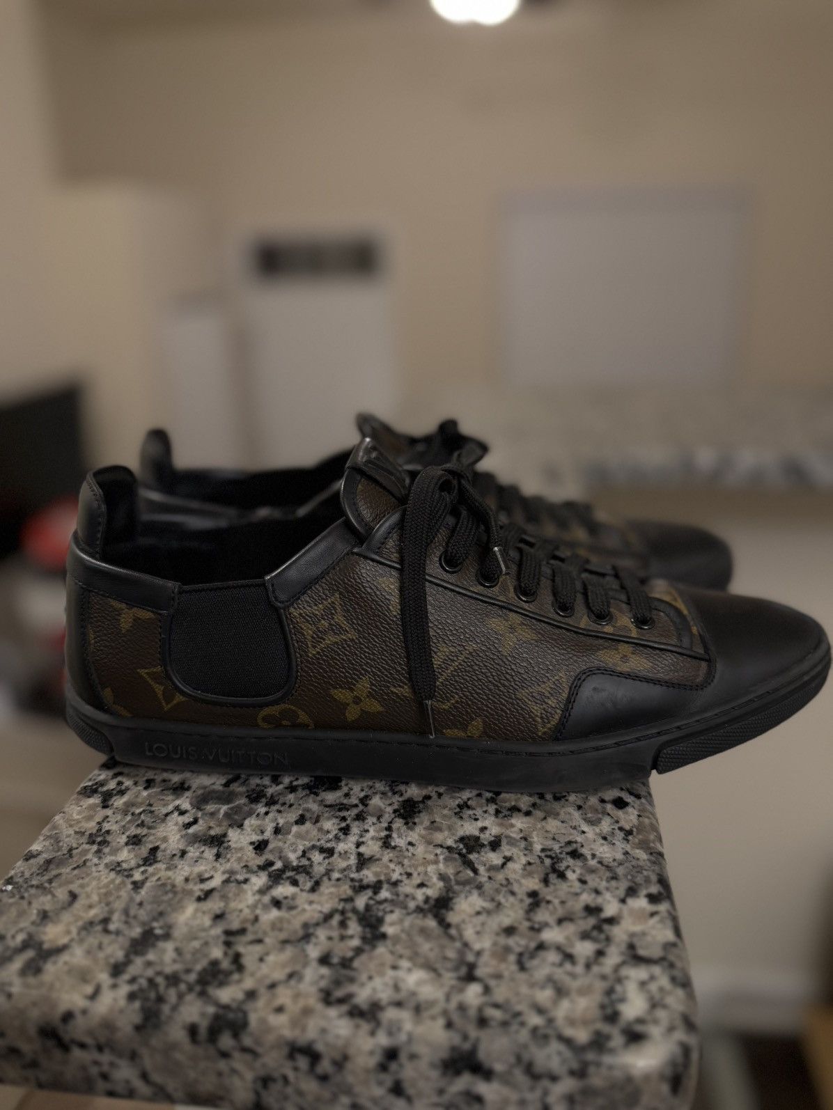 Louis Vuitton 7.5LV/8.5US Louis Vuitton Mens Brown Sneakers Monogram 🧼 Size US 8.5 / EU 41-42 - 1 Thumbnail