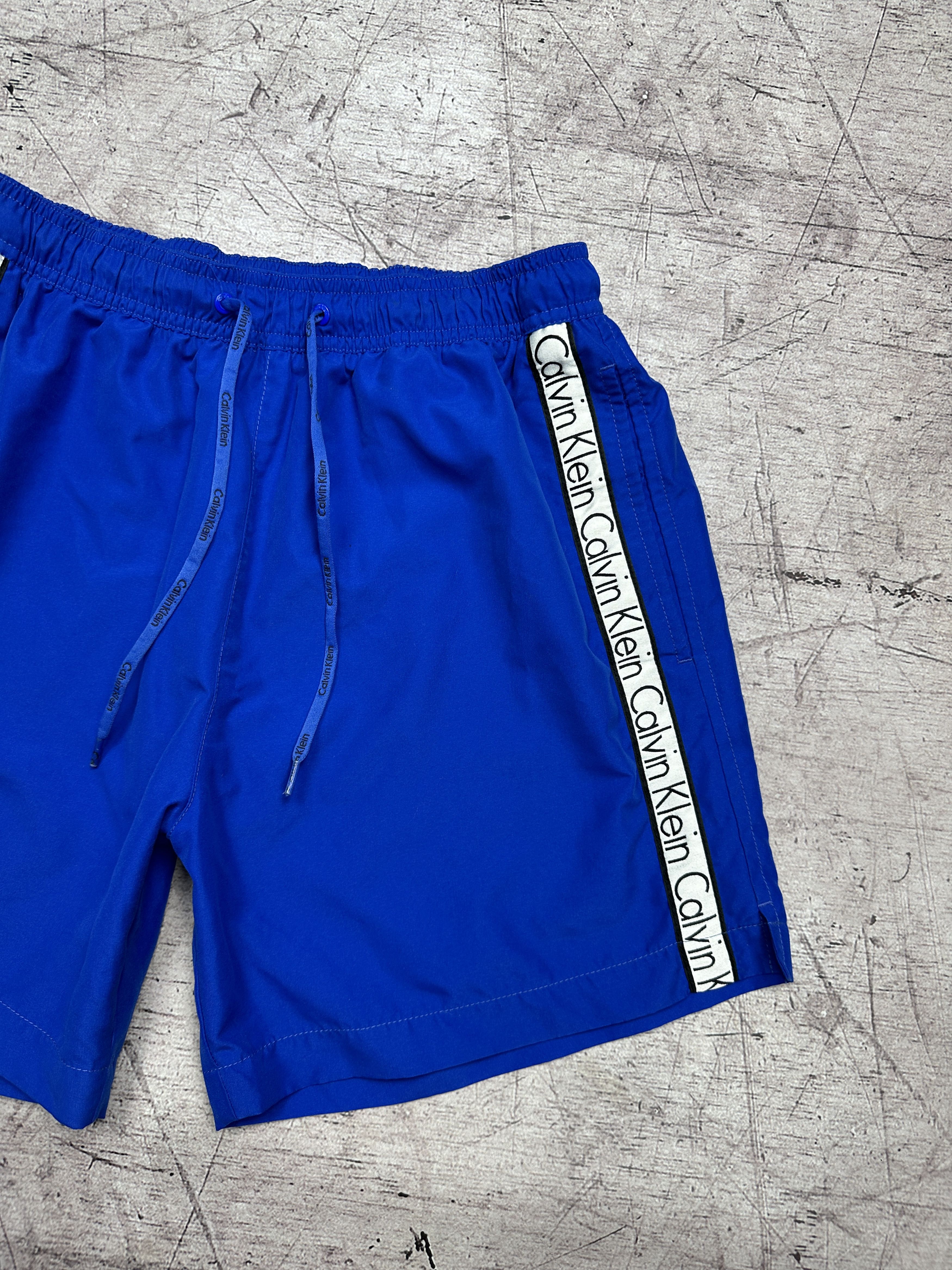 Calvin Klein Calvin Klein Swimwear Mens Nylon Shorts Size US 30 / EU 46 - 2 Thumbnail