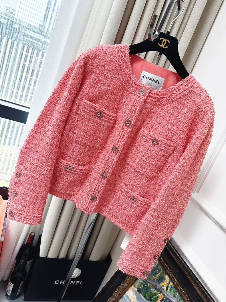 Chanel Chanel 20P Spring and Summer Preview Orange Pink Four-pock Size S / US 4 / IT 40 - 1 Thumbnail