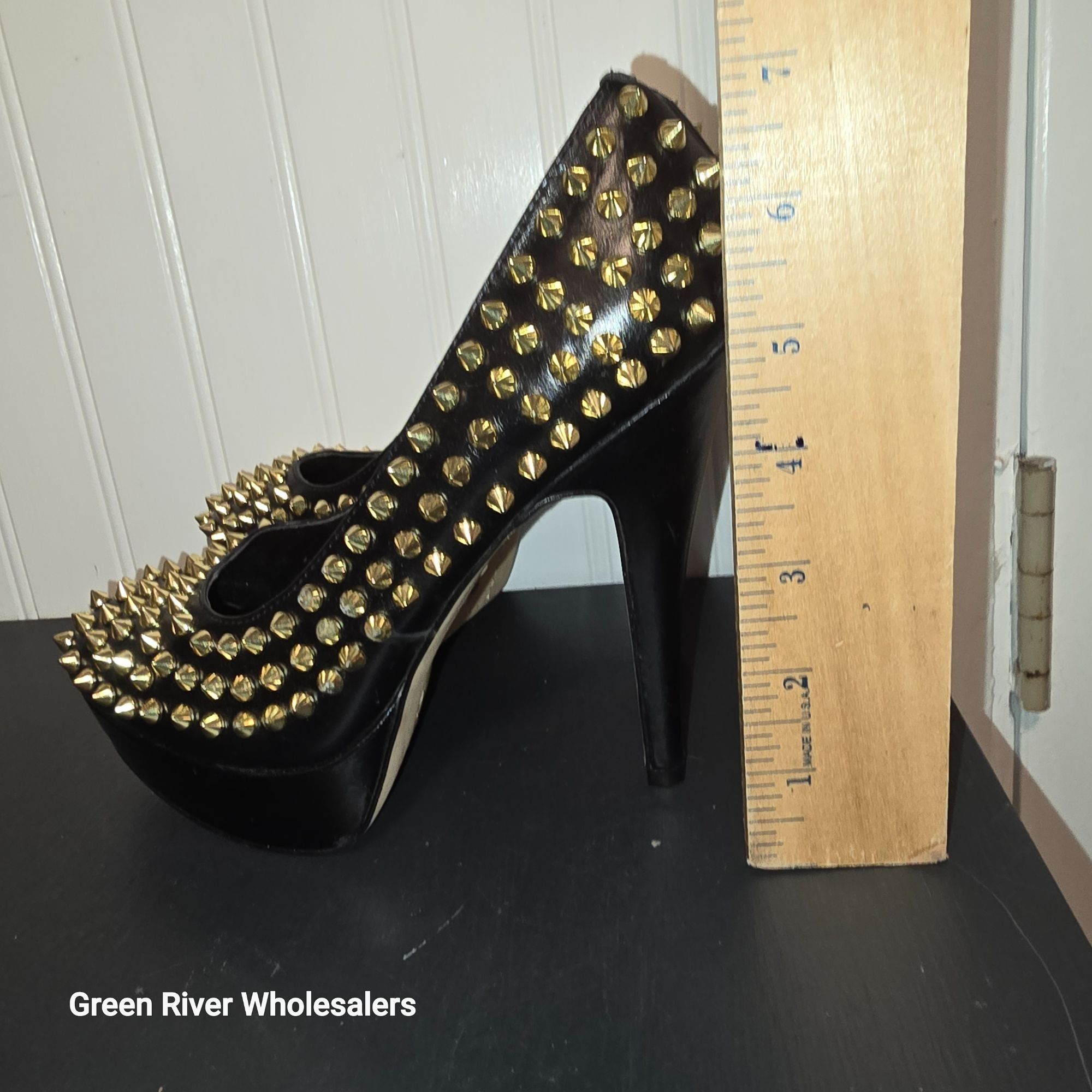 Designer Vince Camuto Madelyn Gold Spike Heels Shoes 6.5 Sexy Hot Rol Size US 6.5 / IT 36.5 - 8 Thumbnail