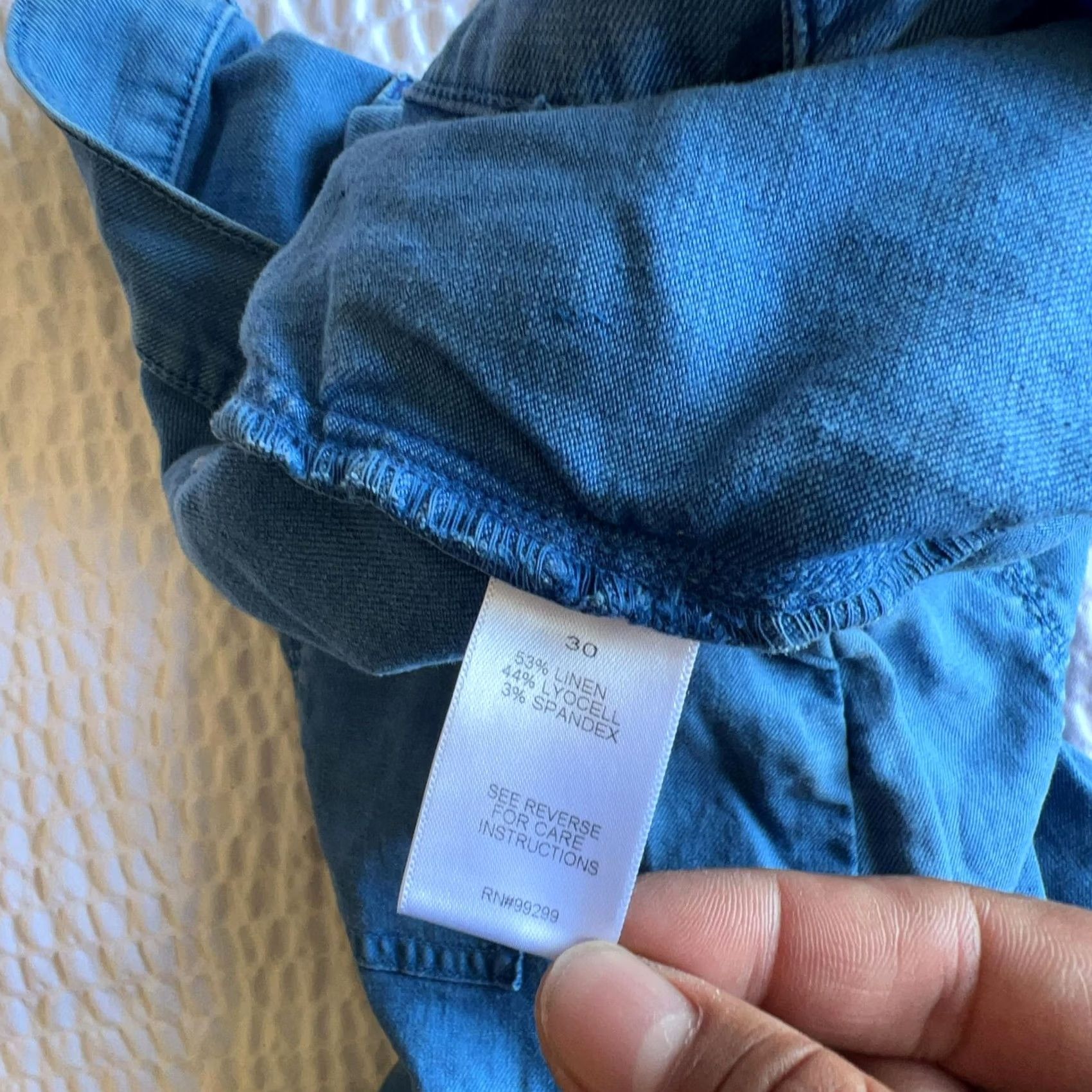 Denime Evereve Pants Womens 30 Blue Cropped Denim Relaxed Pockets Button Flat Front Size 30" / US 8 / IT 44 - 7 Thumbnail