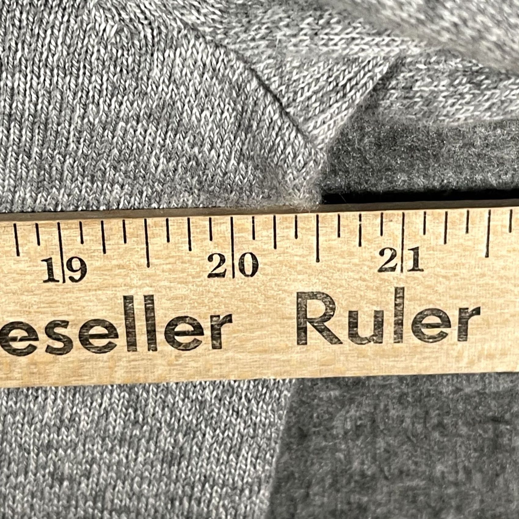 Banana Republic Banana Republic Sweater Mens Medium Gray V-Neck Pima Cotton Cashmere Knit Size US M / EU 48-50 / 2 - 6 Thumbnail