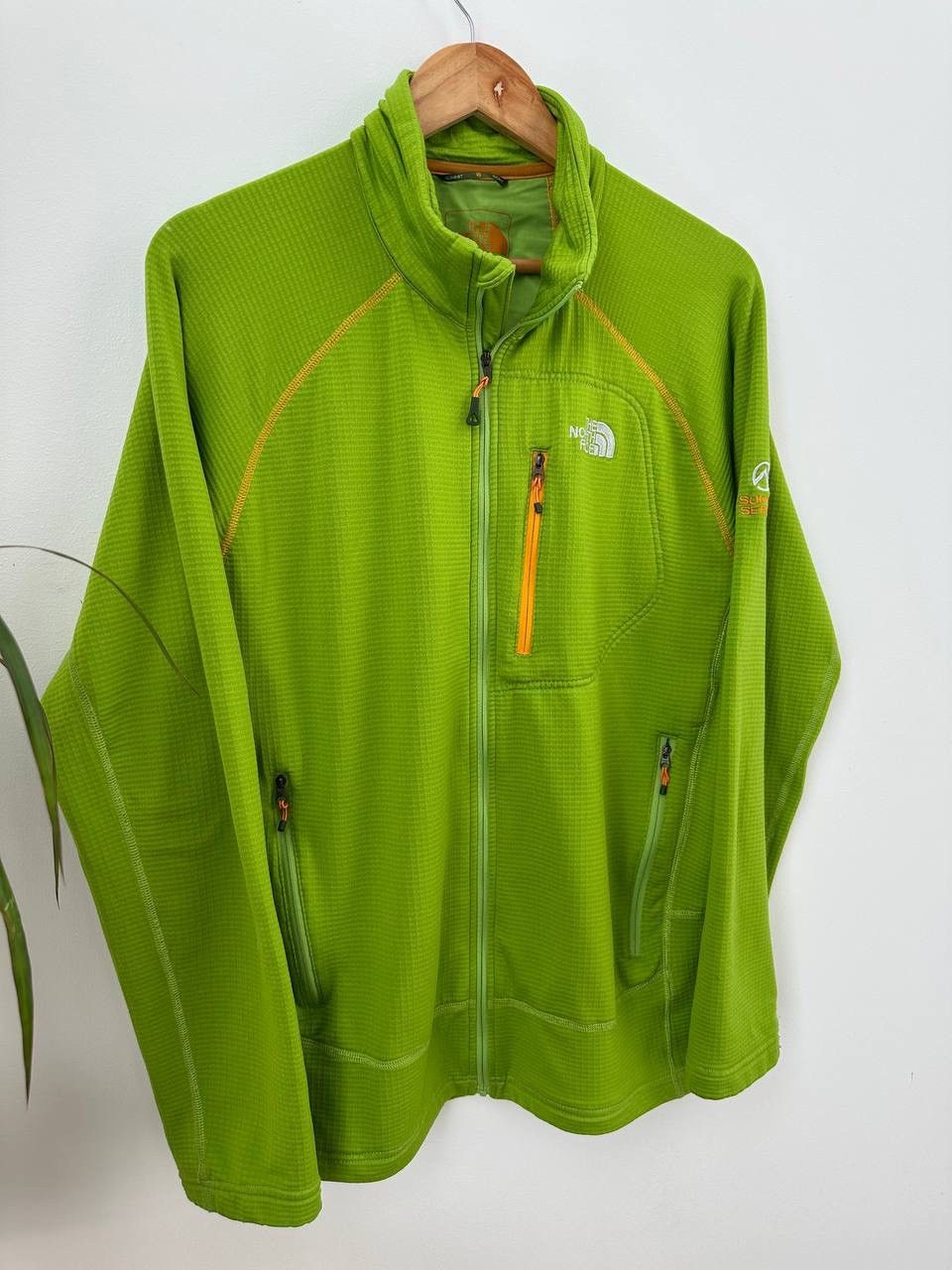 Other Vintage The North Face Green Outdoor Zip Hoodie Size US XL / EU 56 / 4 - 8 Thumbnail