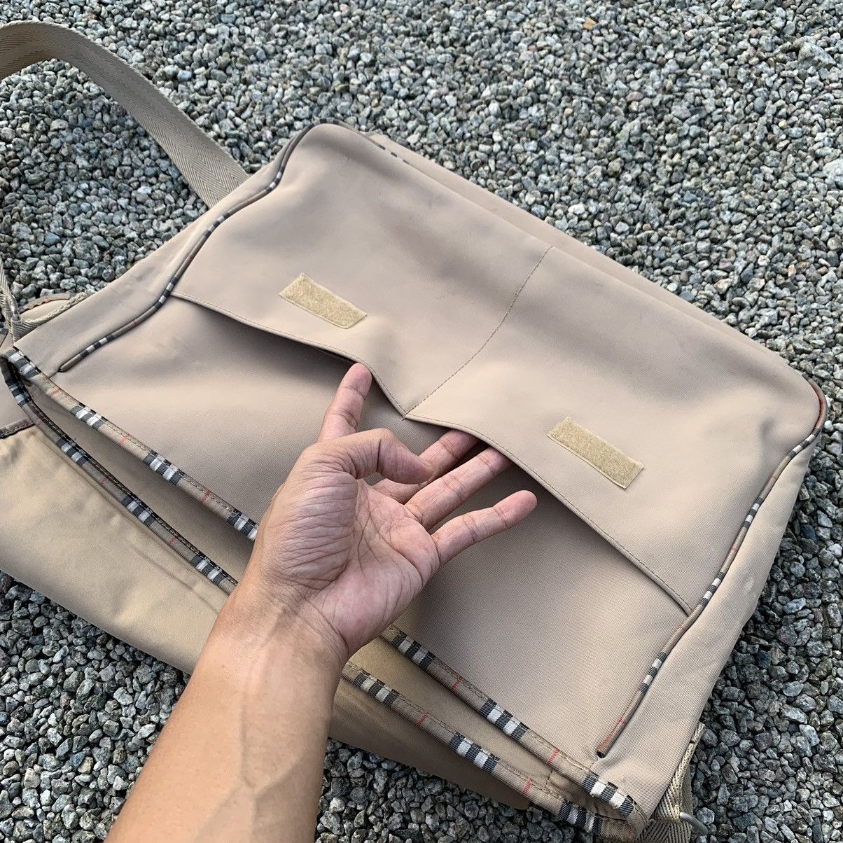 Burberry Burberry Nova Check Crossbody Bag Burberry Shoulder Bag Size ONE SIZE - 9 Thumbnail