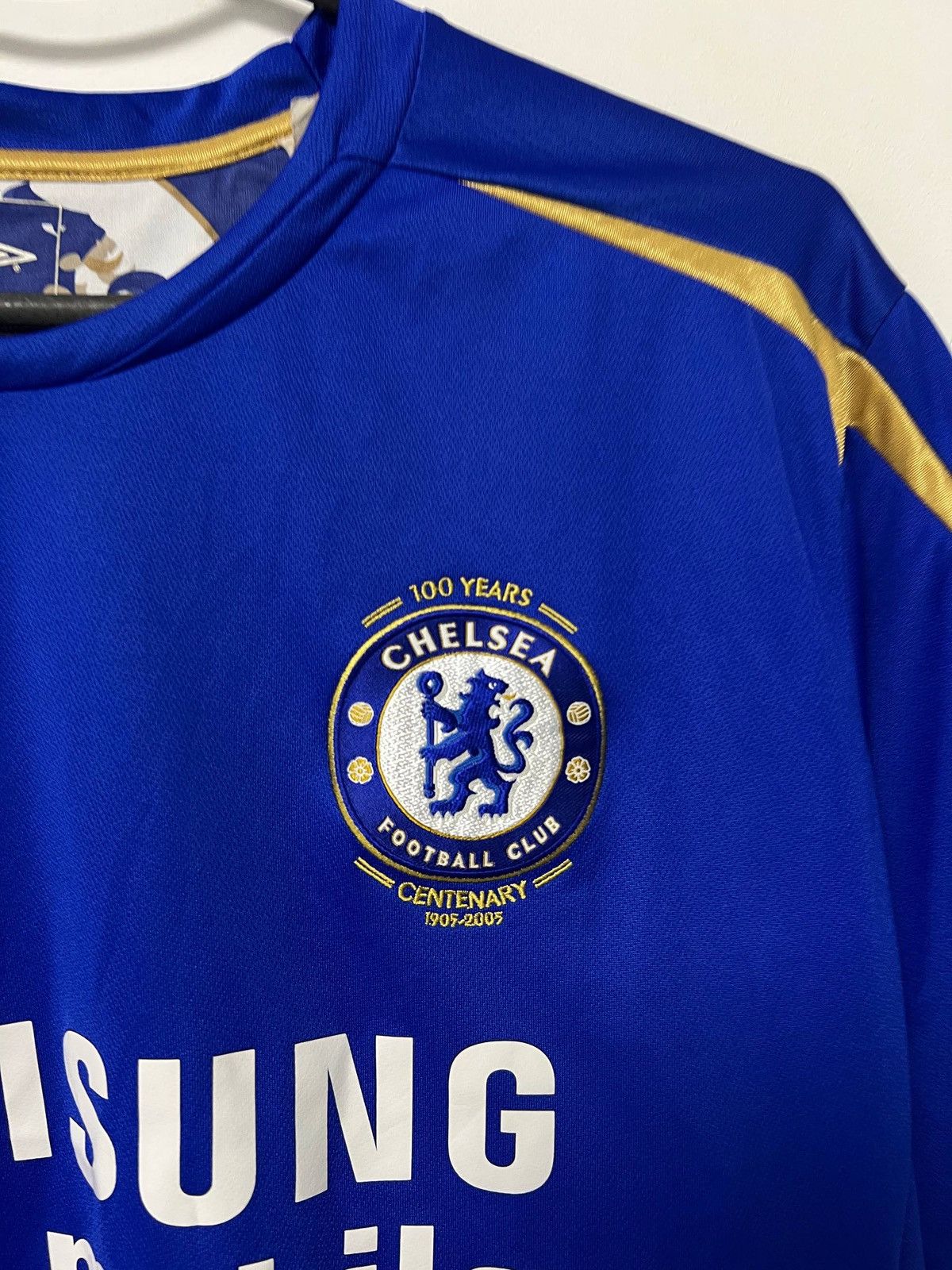 Umbro Chelsea 2005/2006 Home John Terry Jersey Umbro Football XL Size US XL / EU 56 / 4 - 16 Thumbnail