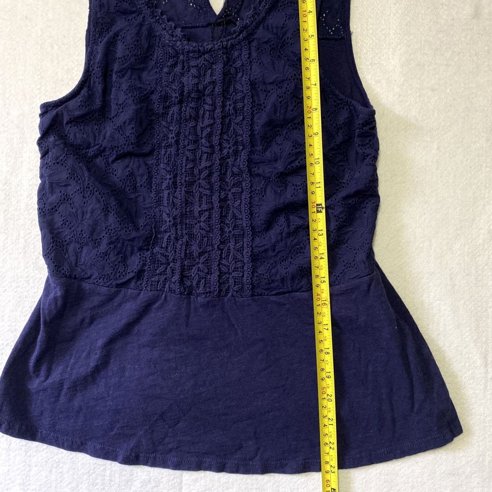 Vintage Cable & Gauge Sleeveless Top Womens Size M Blue Lace Jersey Polyester Shirt Tank Regular Short Sleeveless Summer Basic Fashion Blouse Mens? Size M / US 6-8 / IT 42-44 - 5 Thumbnail