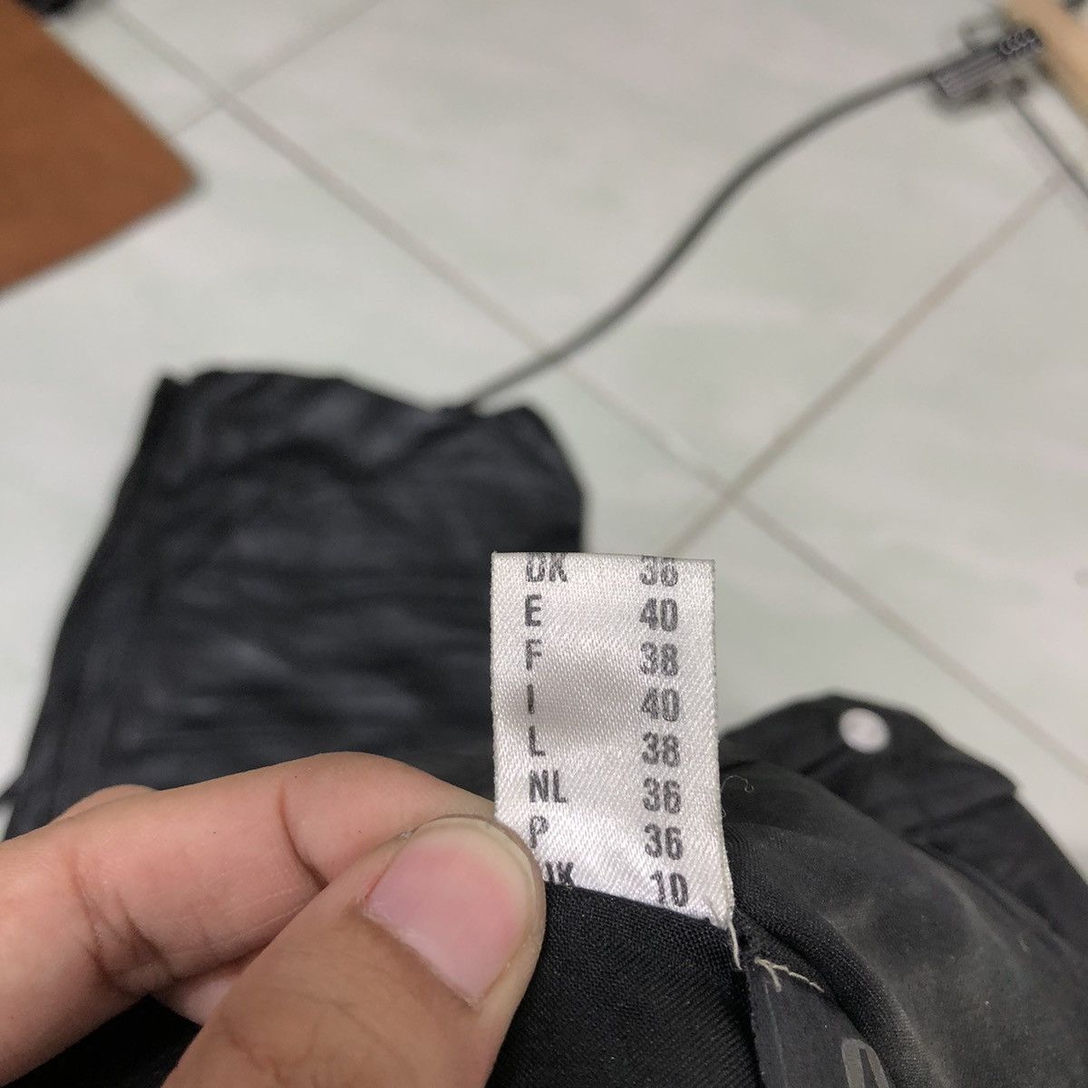Genuine Leather 🔥90’s Genuine Leather Pants Yessica Issey Miyake Japan Size US 26 / EU 42 - 13 Thumbnail
