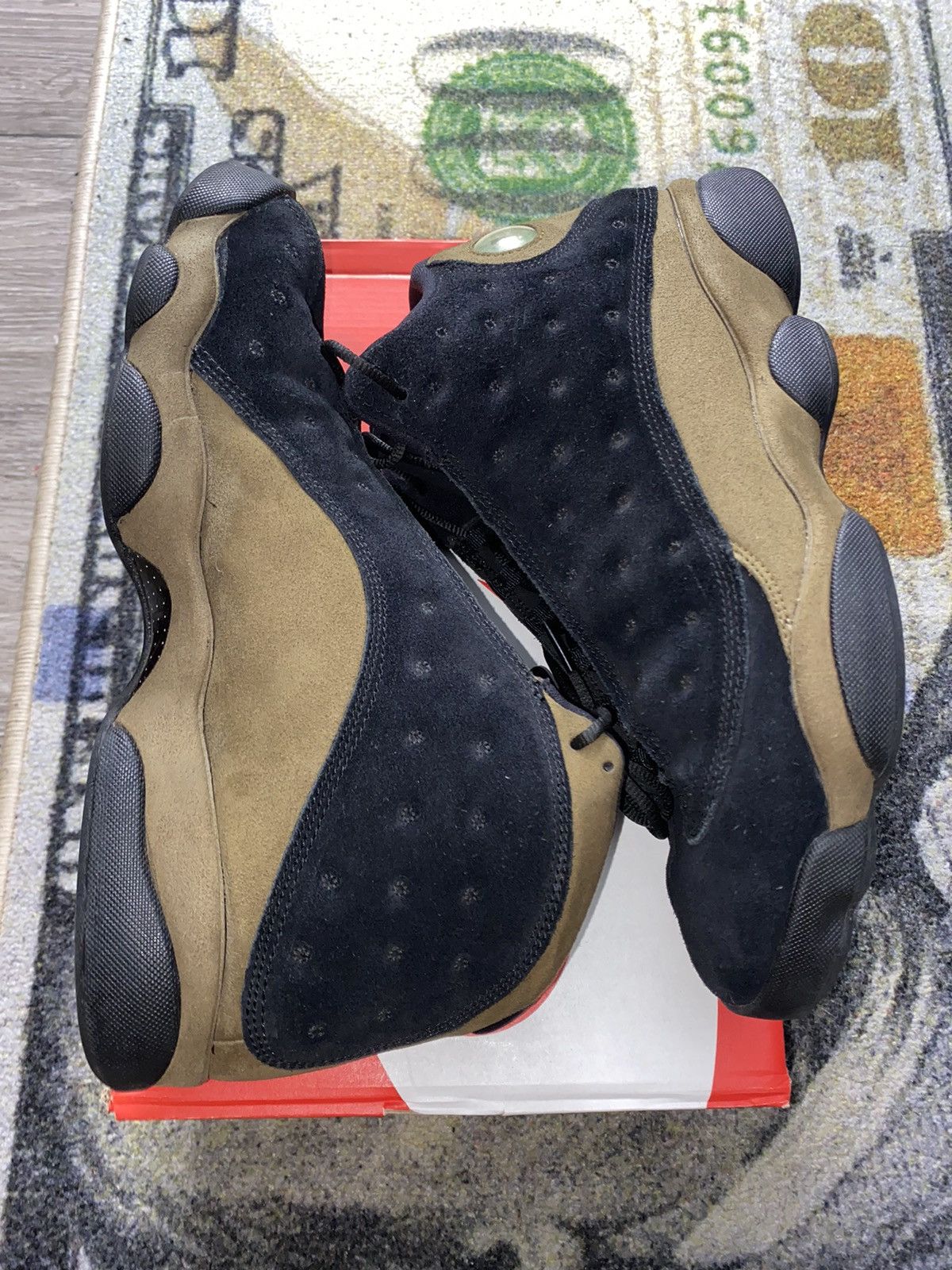Jordan Brand × Nike Jordan 13 Retro Olive Size US 10.5 / EU 43-44 - 1 Thumbnail
