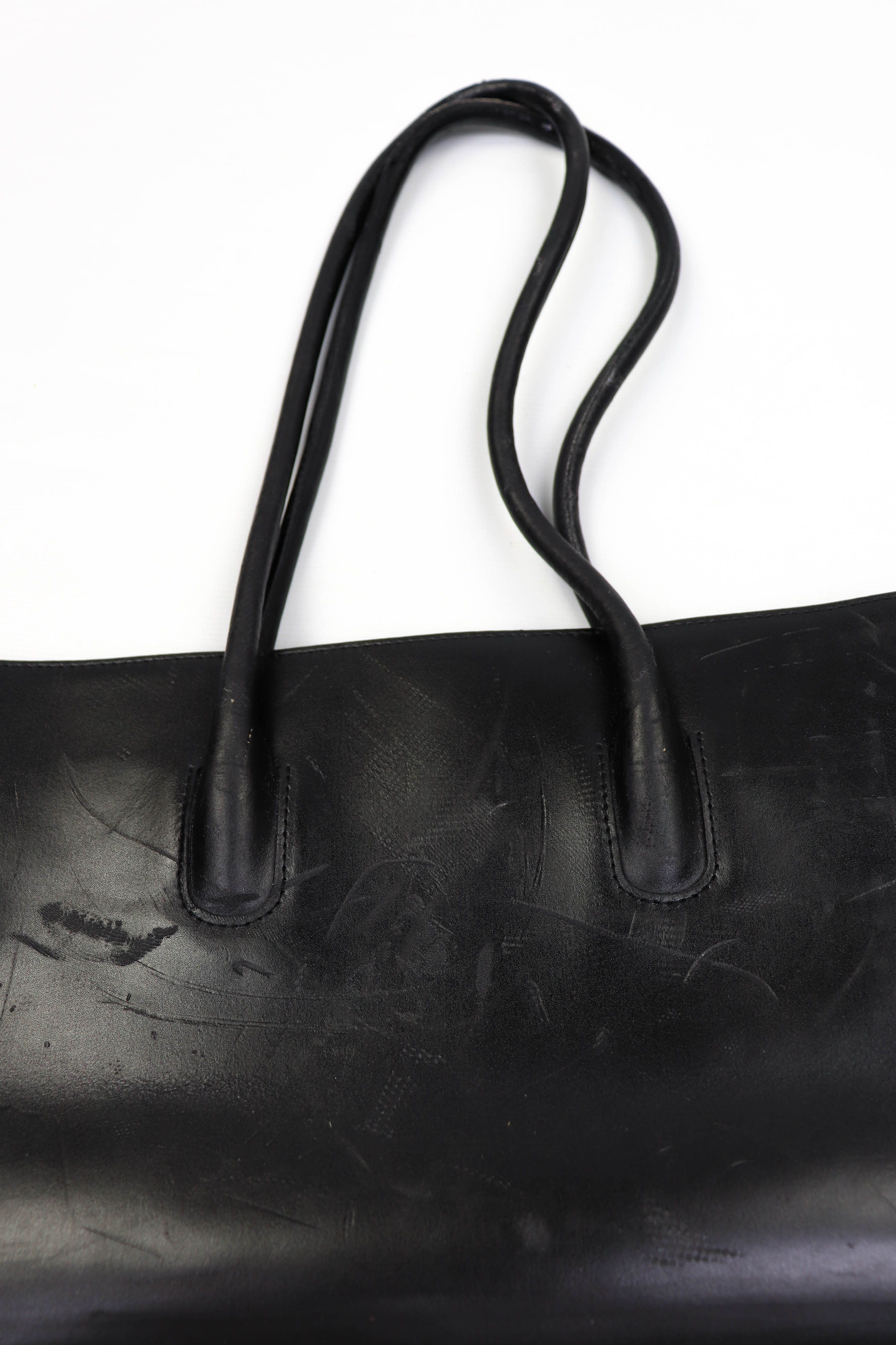 Furla FURLA Vintage Distressed Black Leather Hand Shoulder Bag Size ONE SIZE - 14 Thumbnail