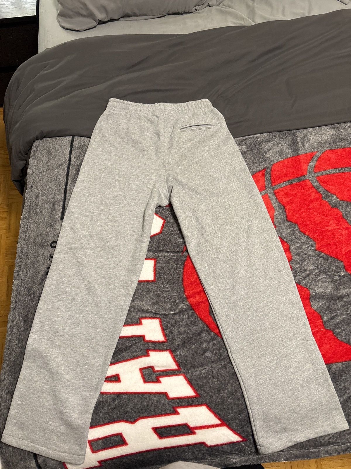 Zara Zara straight leg sweatpants Size US 31 - 2 Thumbnail