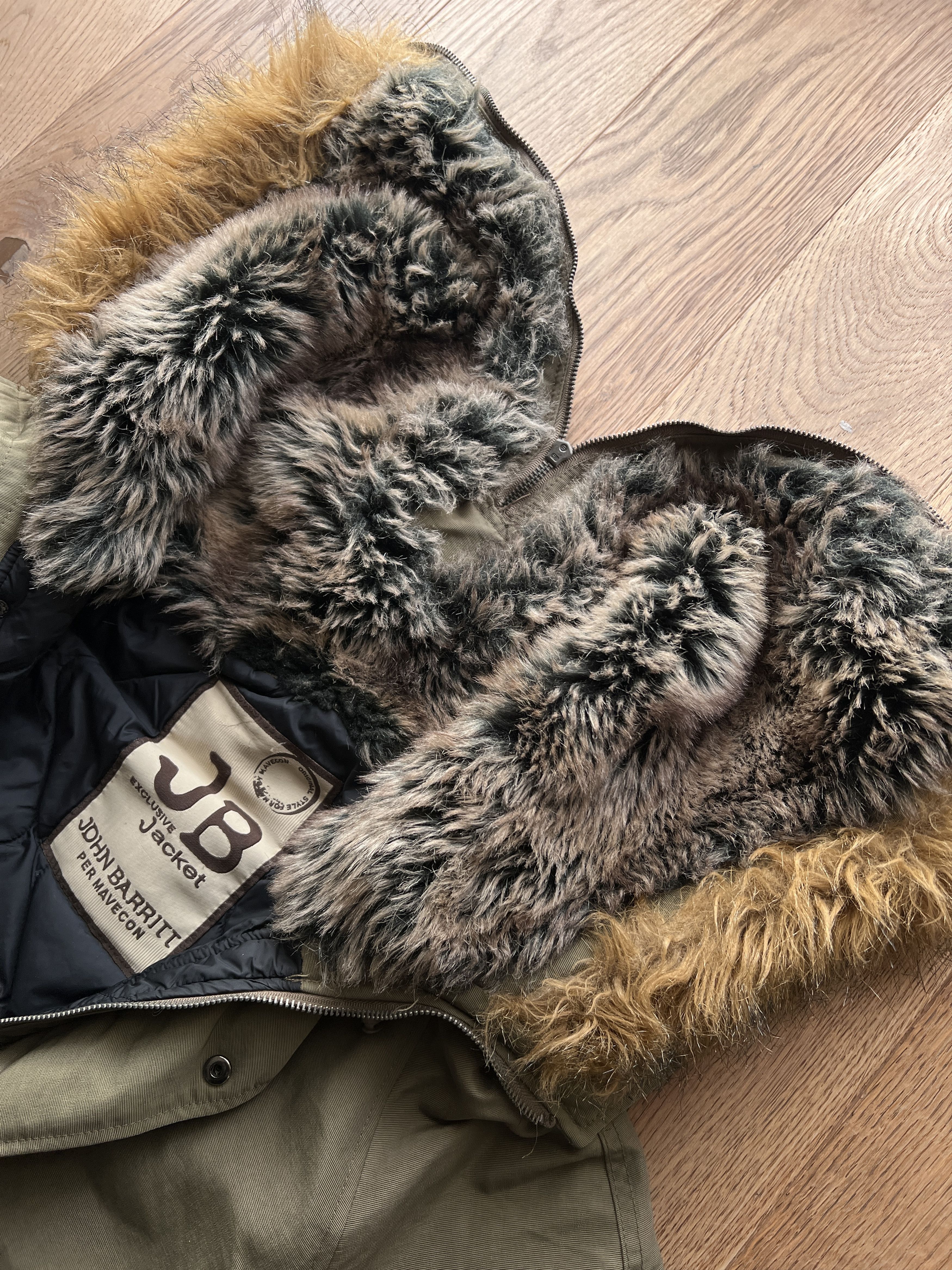 Le Grande Bleu (L.G.B.) Avant garde vintage faux fur hood bomber jacket y2k cropped Size US L / EU 52-54 / 3 - 14 Thumbnail
