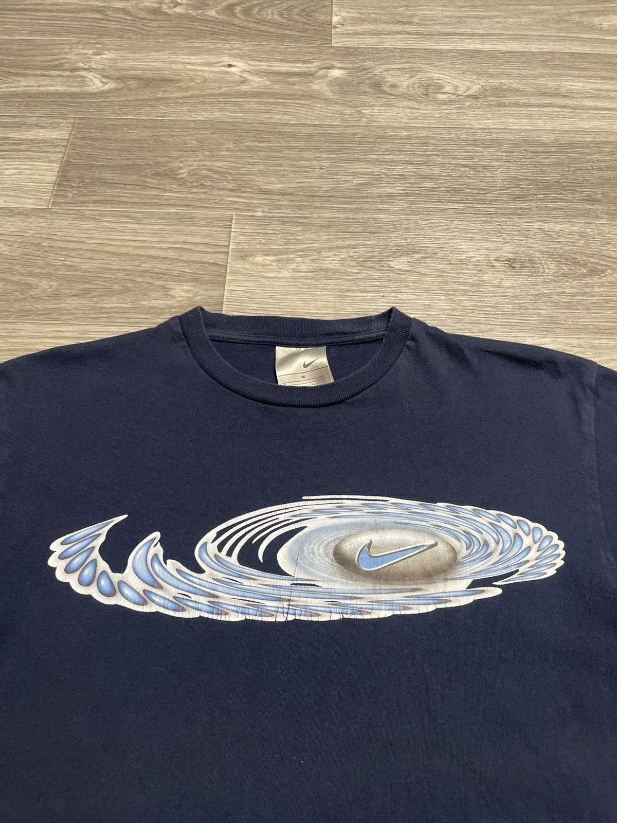 Nike Vintage Nike Big Logo Y2K T-Shirt Size US M / EU 48-50 / 2 - 6 Thumbnail