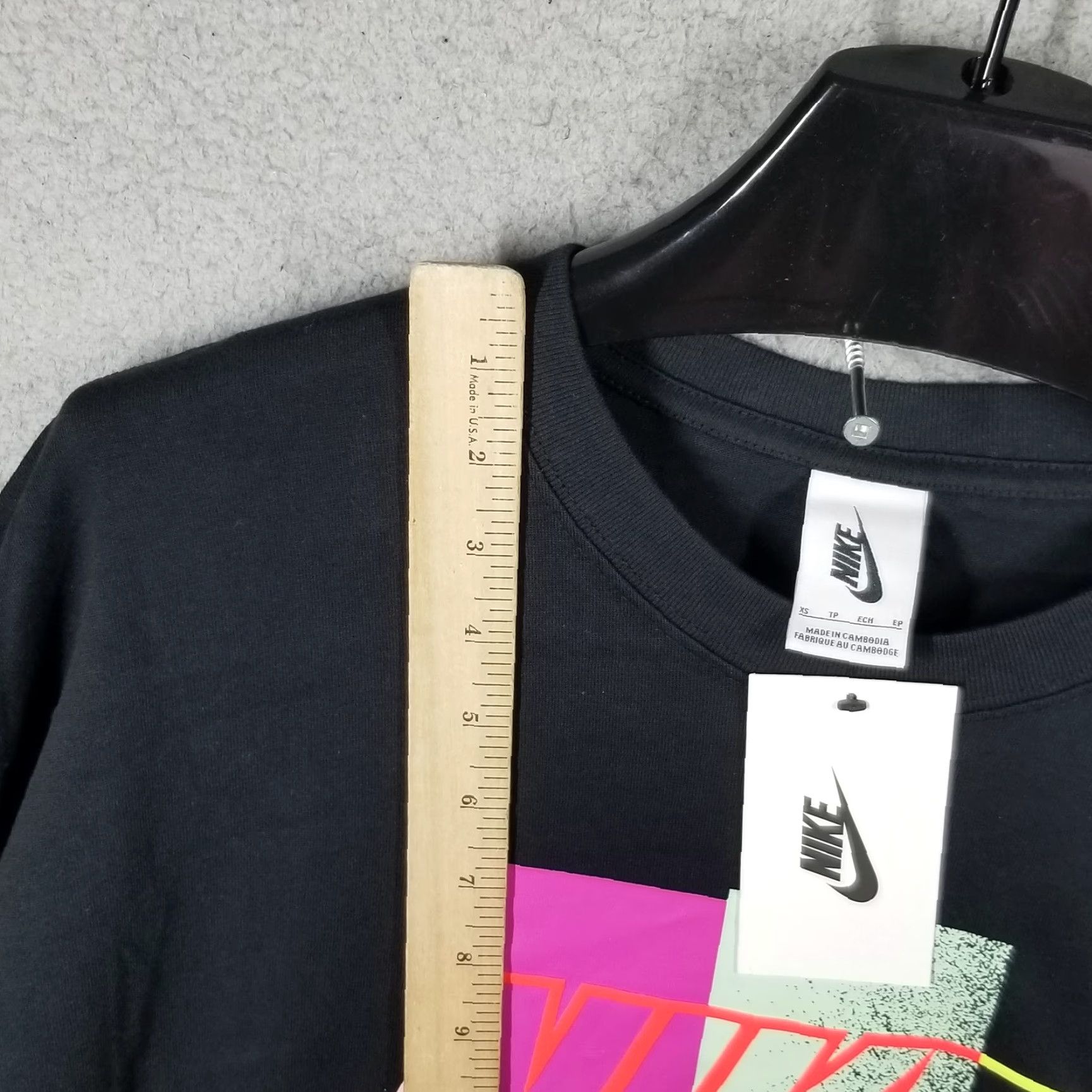 Nike Nike T-Shirt Mens XS Long Sleeve Air Max 2 Graphic Swoosh Color Block Black Retro Sports Size US XS / EU 42 / 0 - 3 Thumbnail