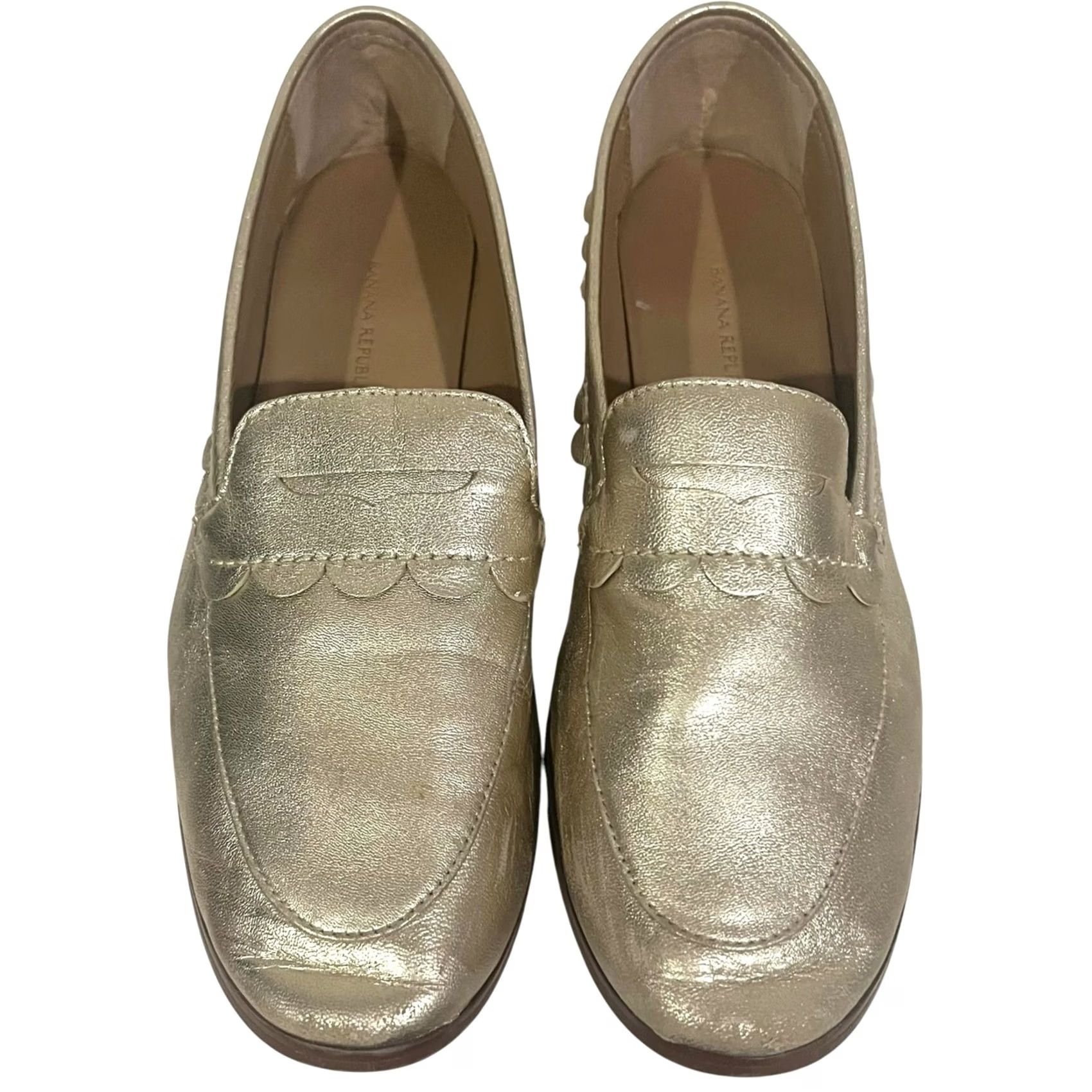 Banana Republic Banana Republic Metallic Gold Loafers Womens 7.5 Slip-On Scalloped Penny Size US 8 / IT 38 - 4 Thumbnail