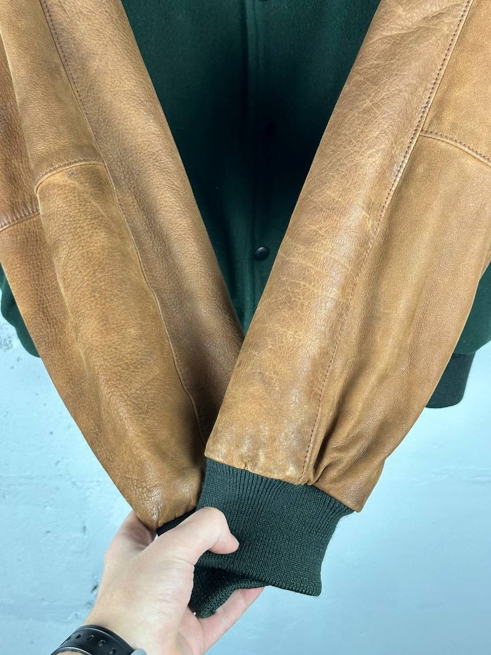 Vintage Vintage Made In Australia Trucker Varsity Jacket Leather Size US L / EU 52-54 / 3 - 9 Thumbnail