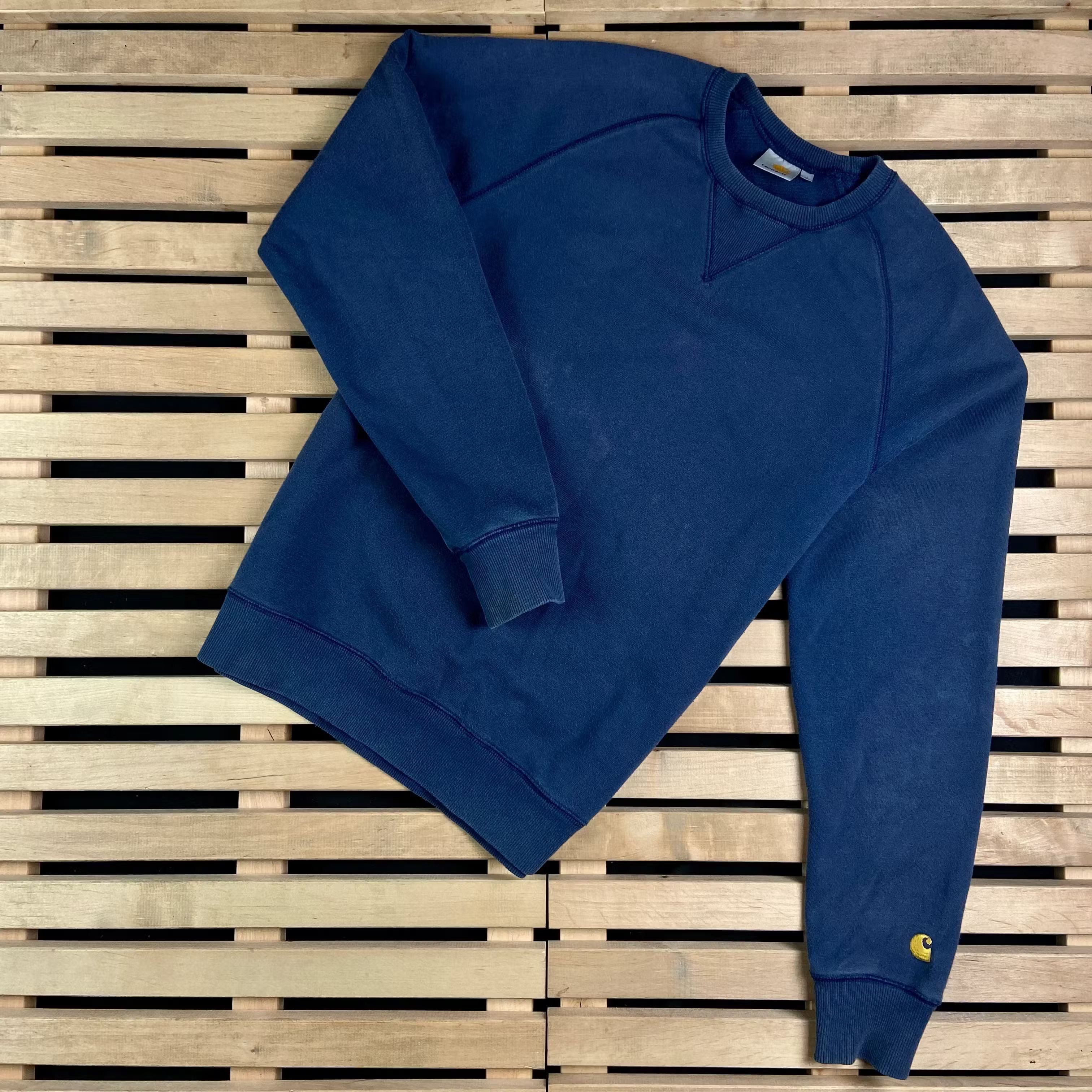 Carhartt × Carhartt Wip × Vintage Mens Vintage Sweatshirt Carhartt Size S Size US S / EU 44-46 / 1 - 1 Thumbnail