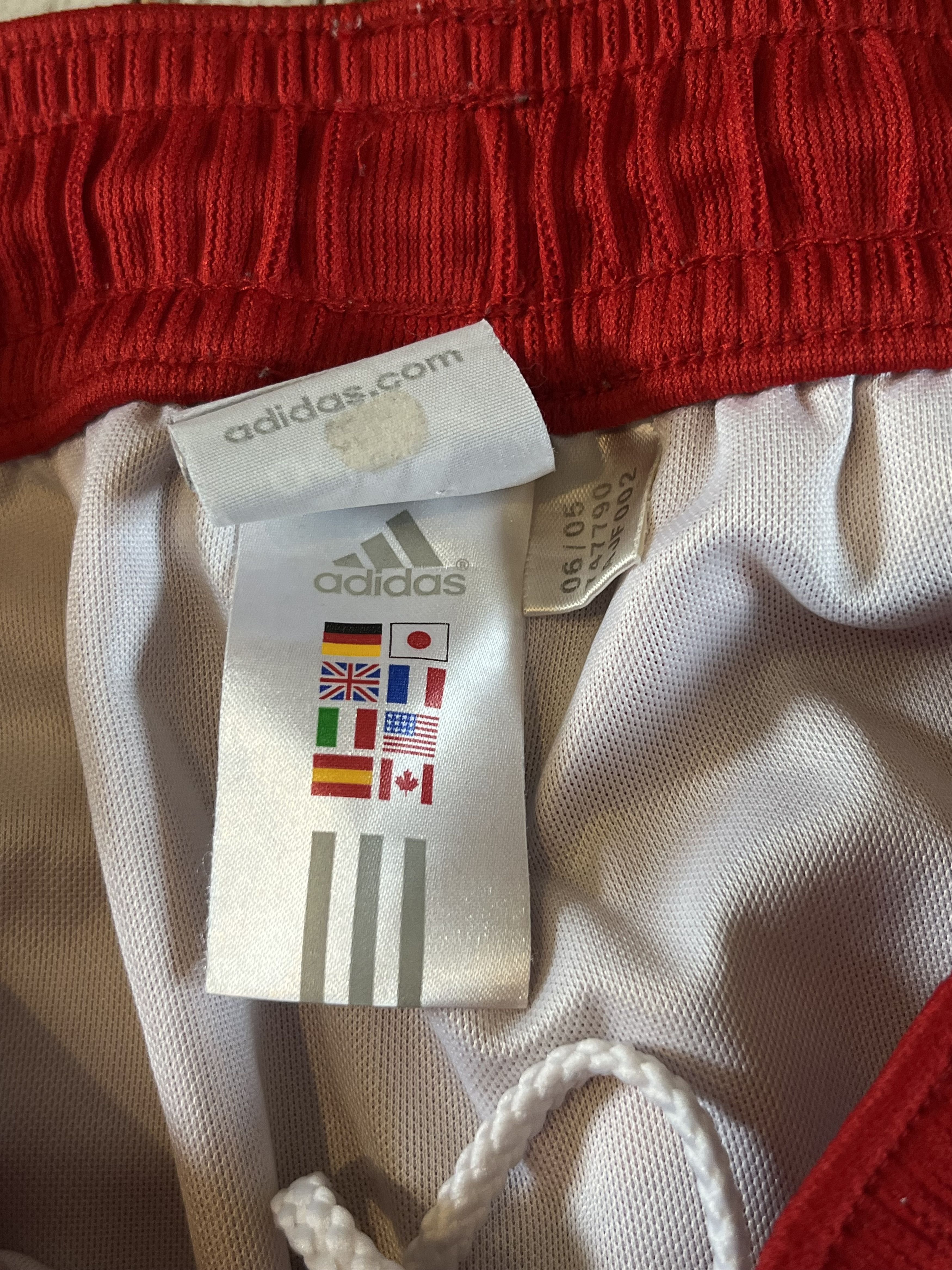 Adidas × Vintage 2005/06 Adidas FC Bayern Munich Jersey Shorts Size US 34 / EU 50 - 7 Thumbnail