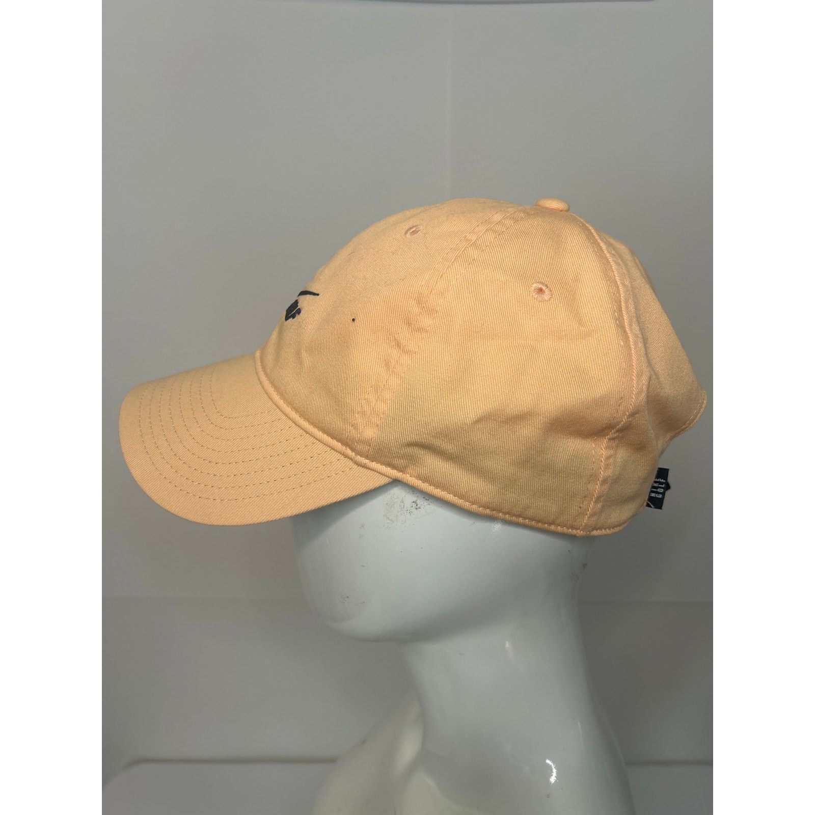 Nike Nike Golf Authentic Adjustable Dri Fit Peach Cream Hat Size ONE SIZE - 2 Thumbnail